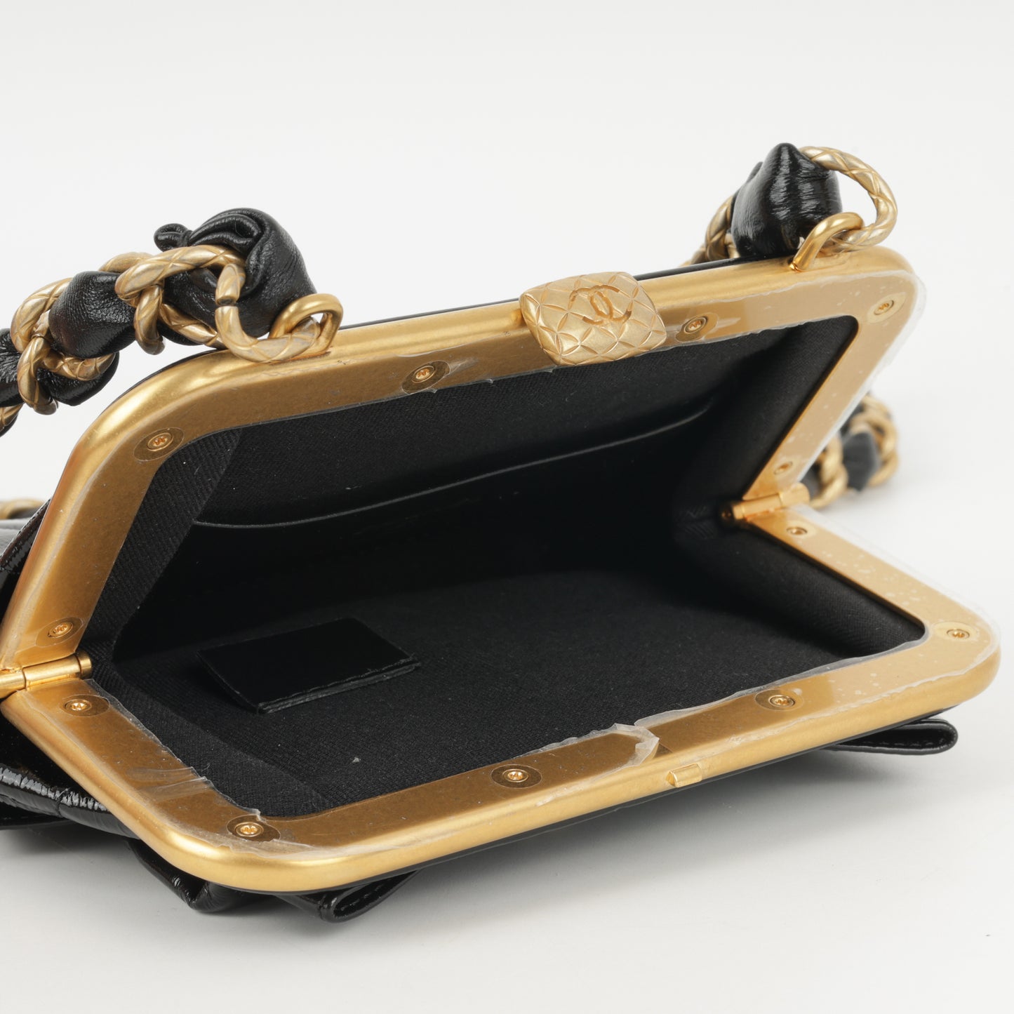Chanel 24A Bowknot Clutch on Chain- Black Shiny Crumpled Calfskin | Aged Gold Hardware