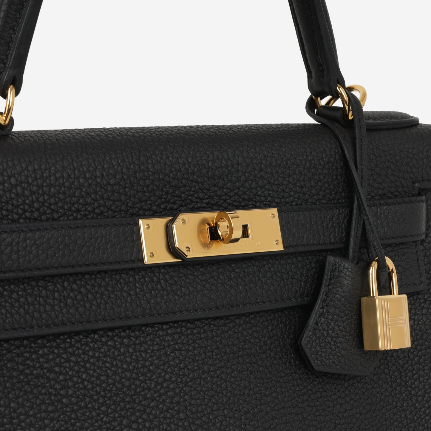 Hermès Kelly 28 - Noir Togo | Gold Hardware