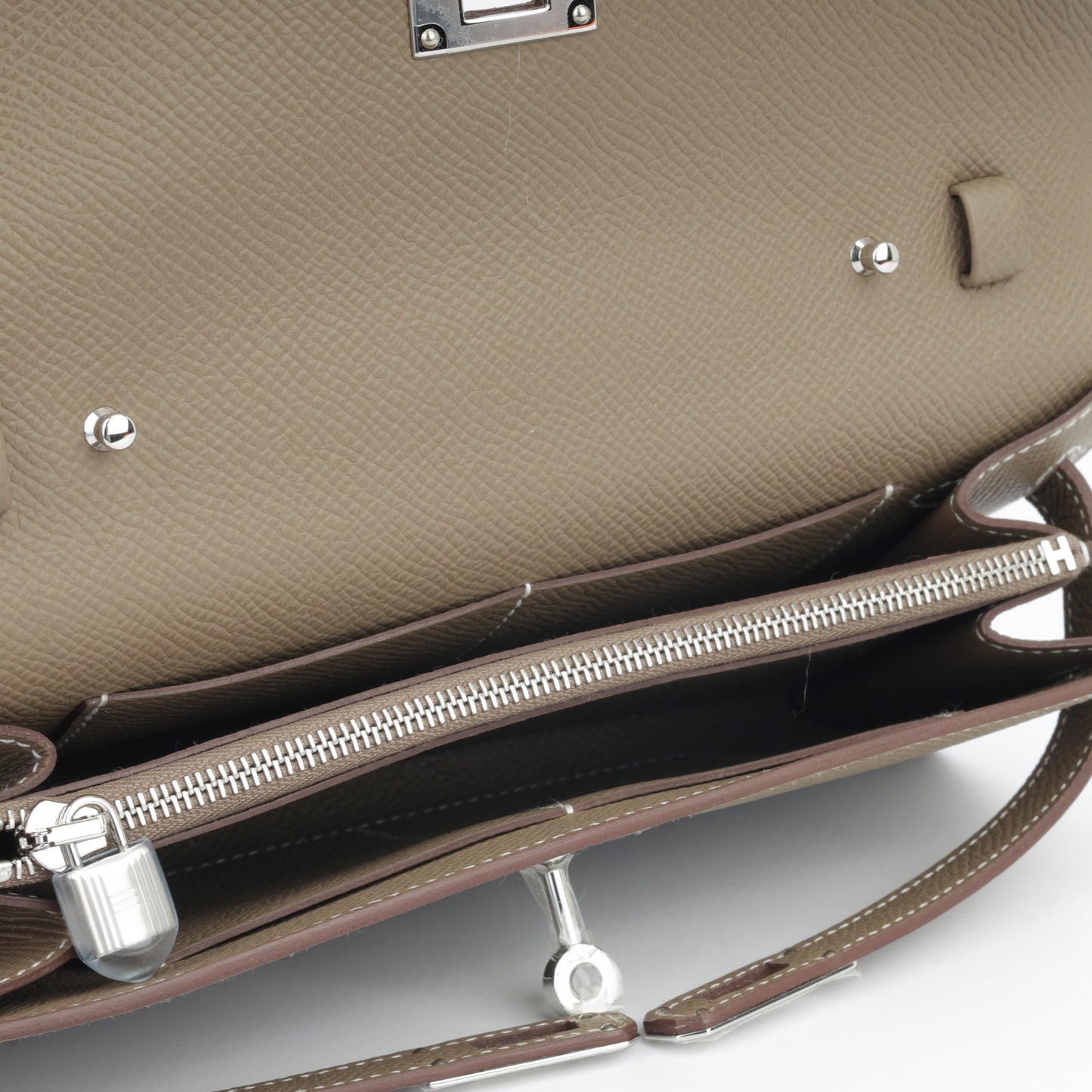 Hermès Kelly To Go Wallet - Etoupe Epsom | Palladium Hardware