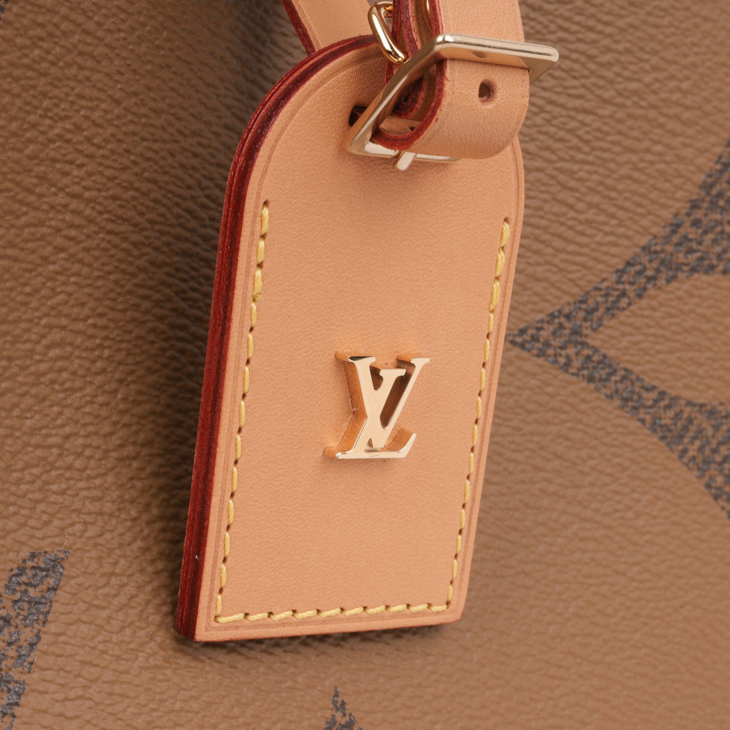 Louis Vuitton Boîte Chapeau - Monogram / Reverse Monogram Giant | Gold Hardware