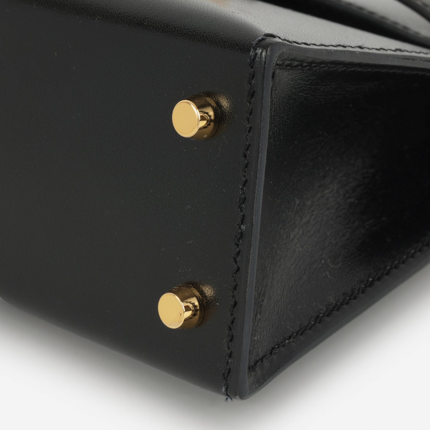 Hermès Mini Kelly - Noir Box Calf | Gold Hardware