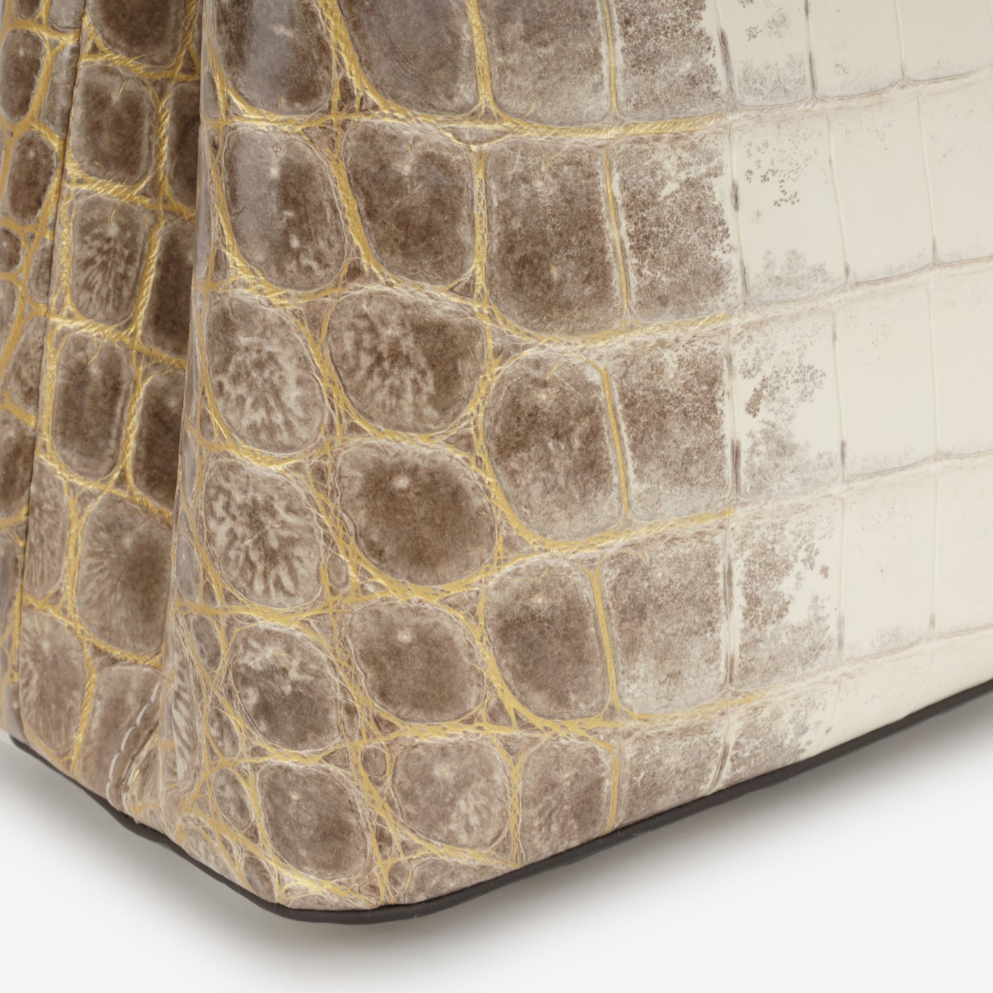 Louis Vuitton Capucines PM - Himalaya Crocodile Niloticus | Gold Hardware