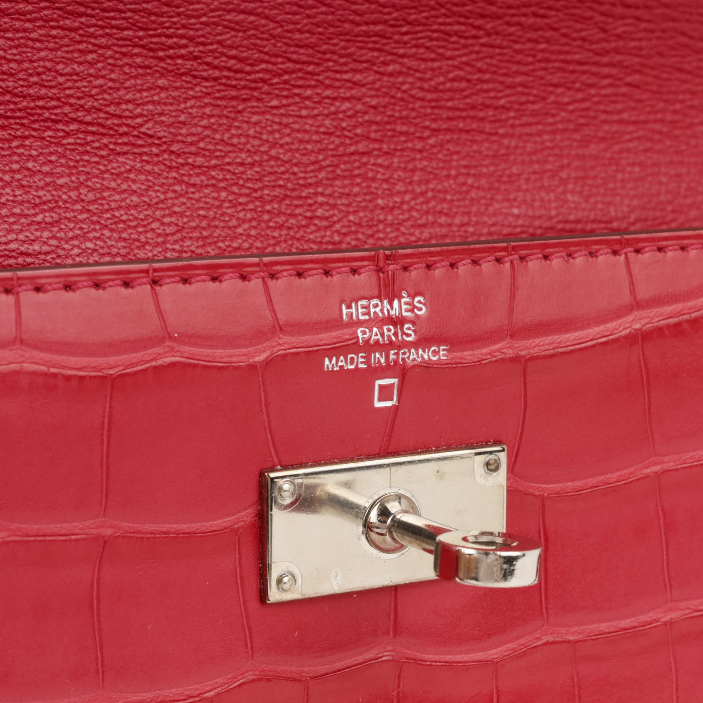 Hermès Kelly Wallet - Rose Extreme Matte Alligator Mississippiensis | Palladium Hardware