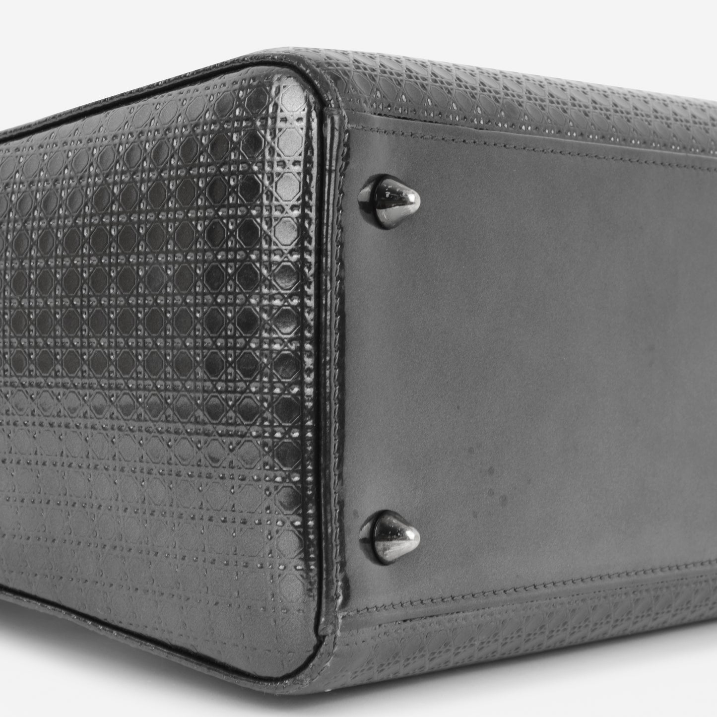 Dior Medium Lady Dior  - Dark Grey Metallic Microcannage | Ruthenium Hardware