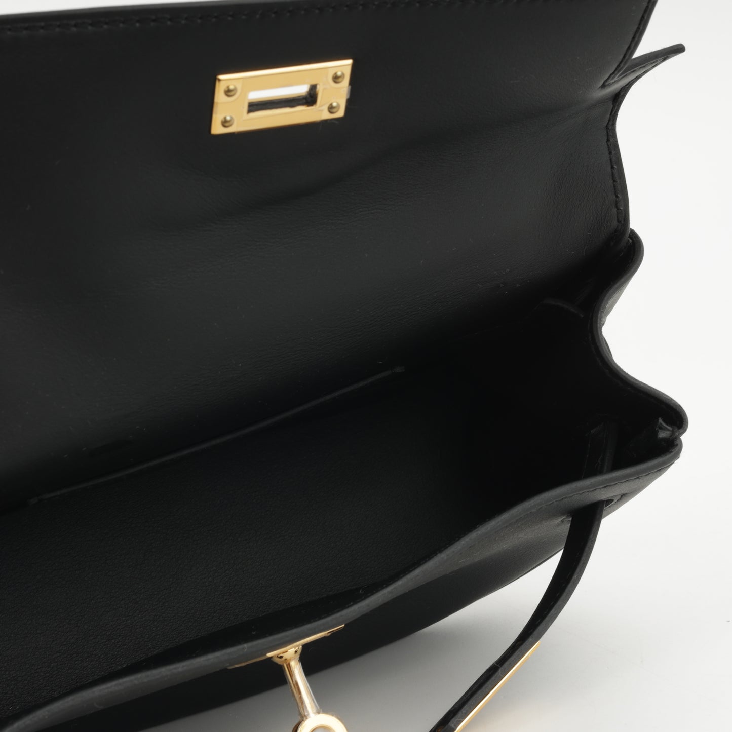 Hermès Kelly Moove - Noir Swift | Gold Hardware