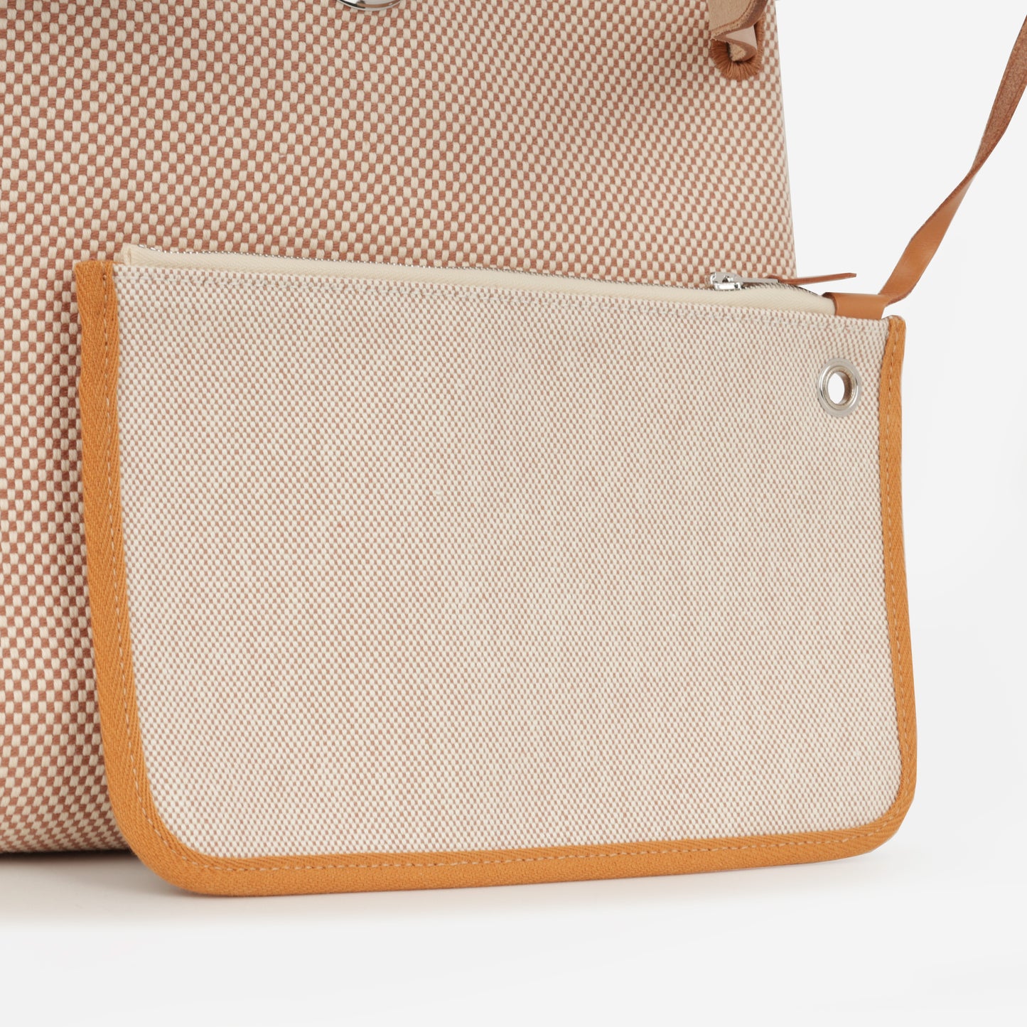 Hermès Herbag 31 - Ecru Viking Criss Toile / Naturel Sable Hunter | Palladium Hardware