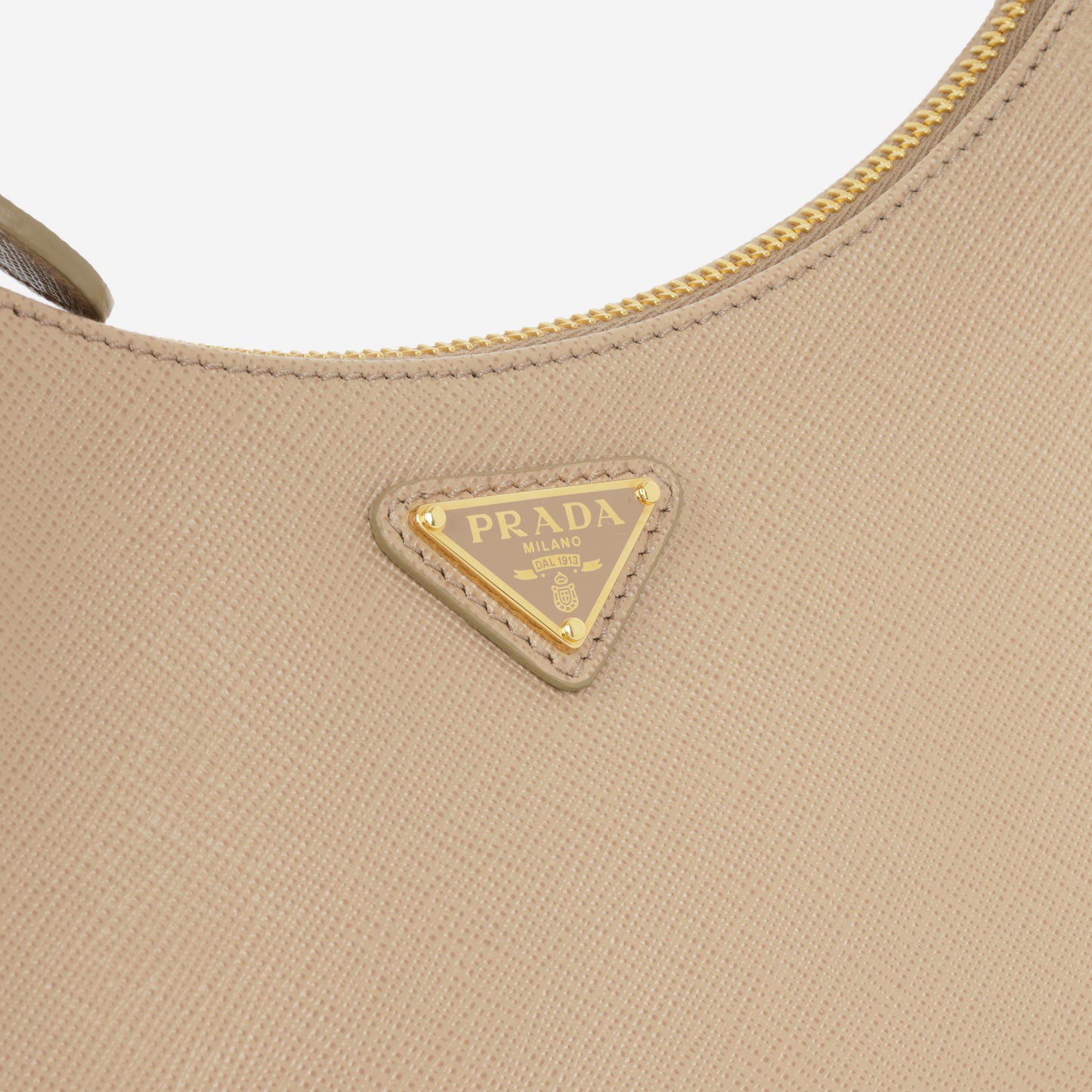 Prada Re-Edition 2005 - Cameo Beige Saffiano | Gold Hardware