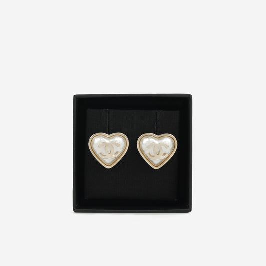 Chanel CC Heart Shape Earrings- Pearl / Champagne Gold