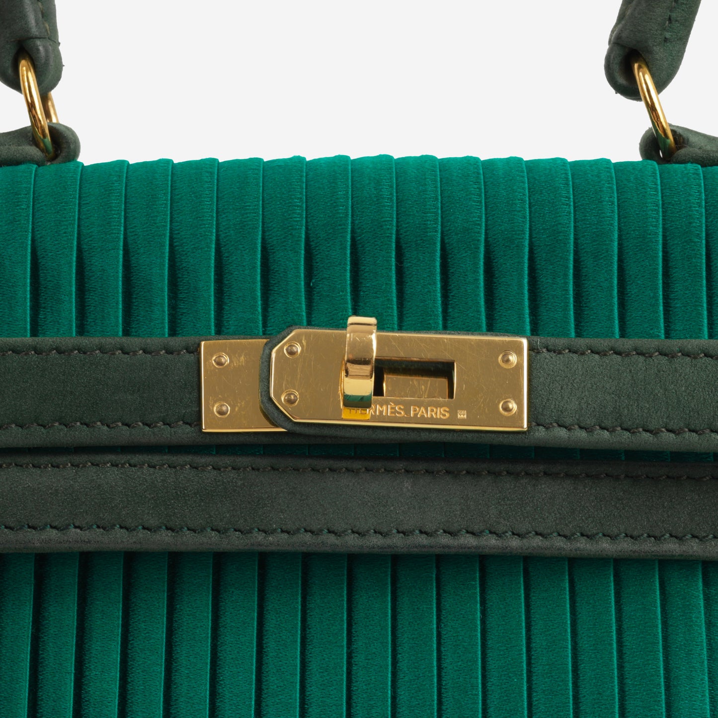 Hermès Vintage Kelly 20 - Malachite Satin/Vert Fonce Veau Velours | Gold Hardware