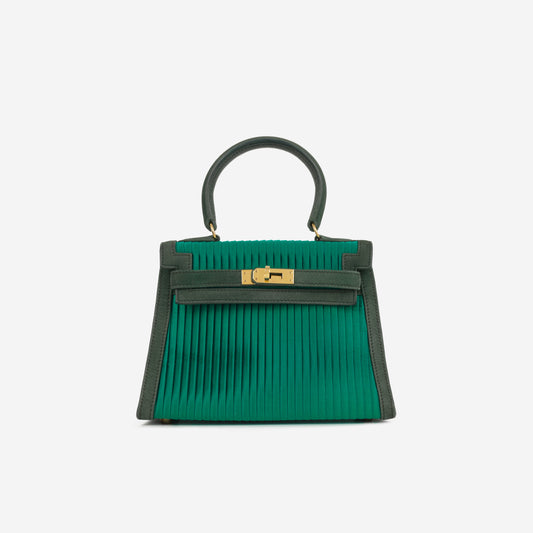 Hermès Vintage Kelly 20 - Malachite Satin/Vert Fonce Veau Velours | Gold Hardware