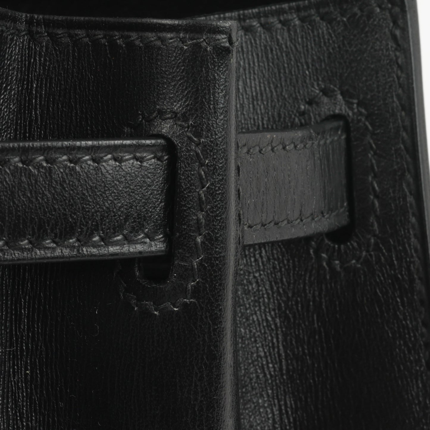 Hermès Vintage Kelly 20 - Black Box Calf | Gold Hardware