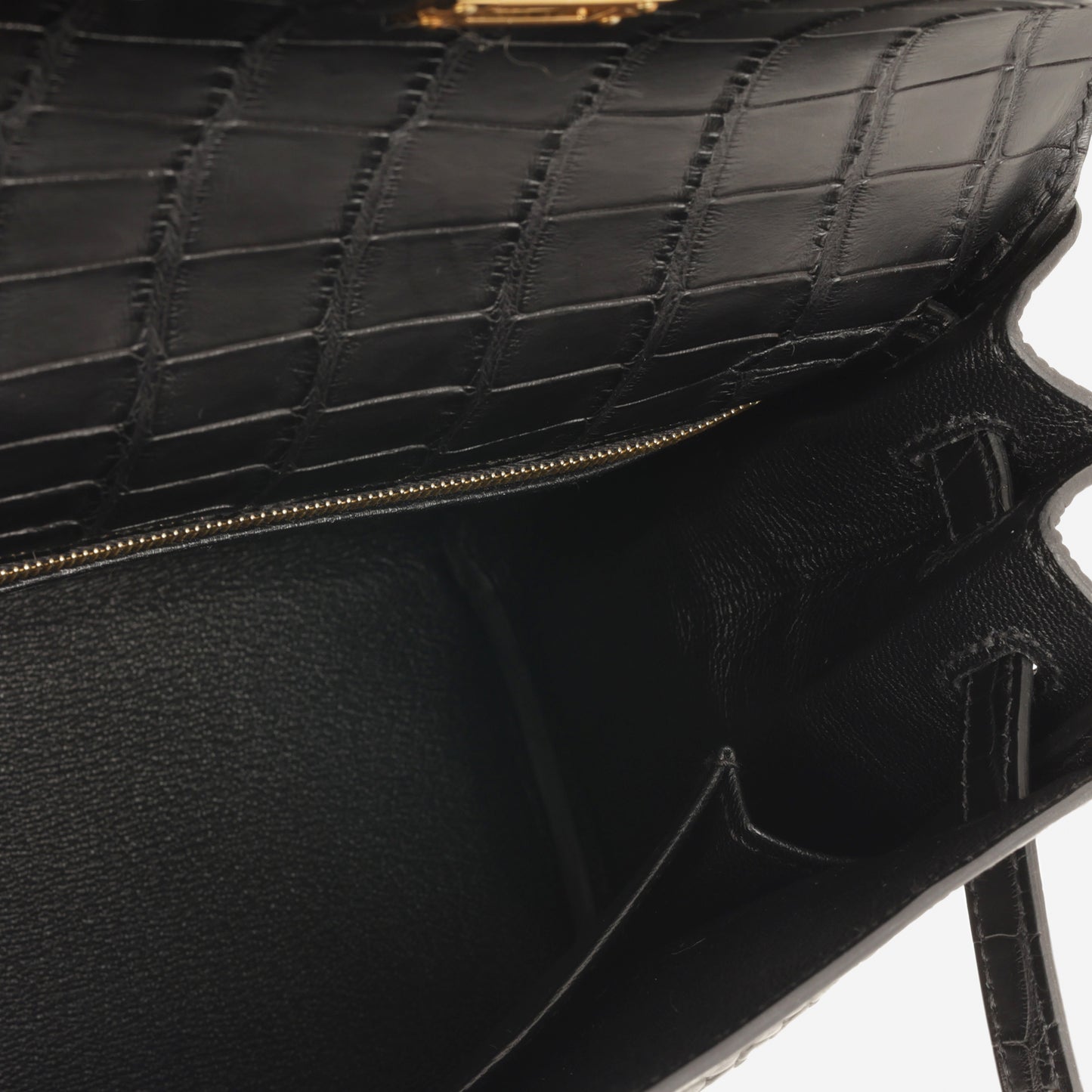 Hermès Kelly 25 - Noir Black Alligator Mississippiensis | Gold Hardware