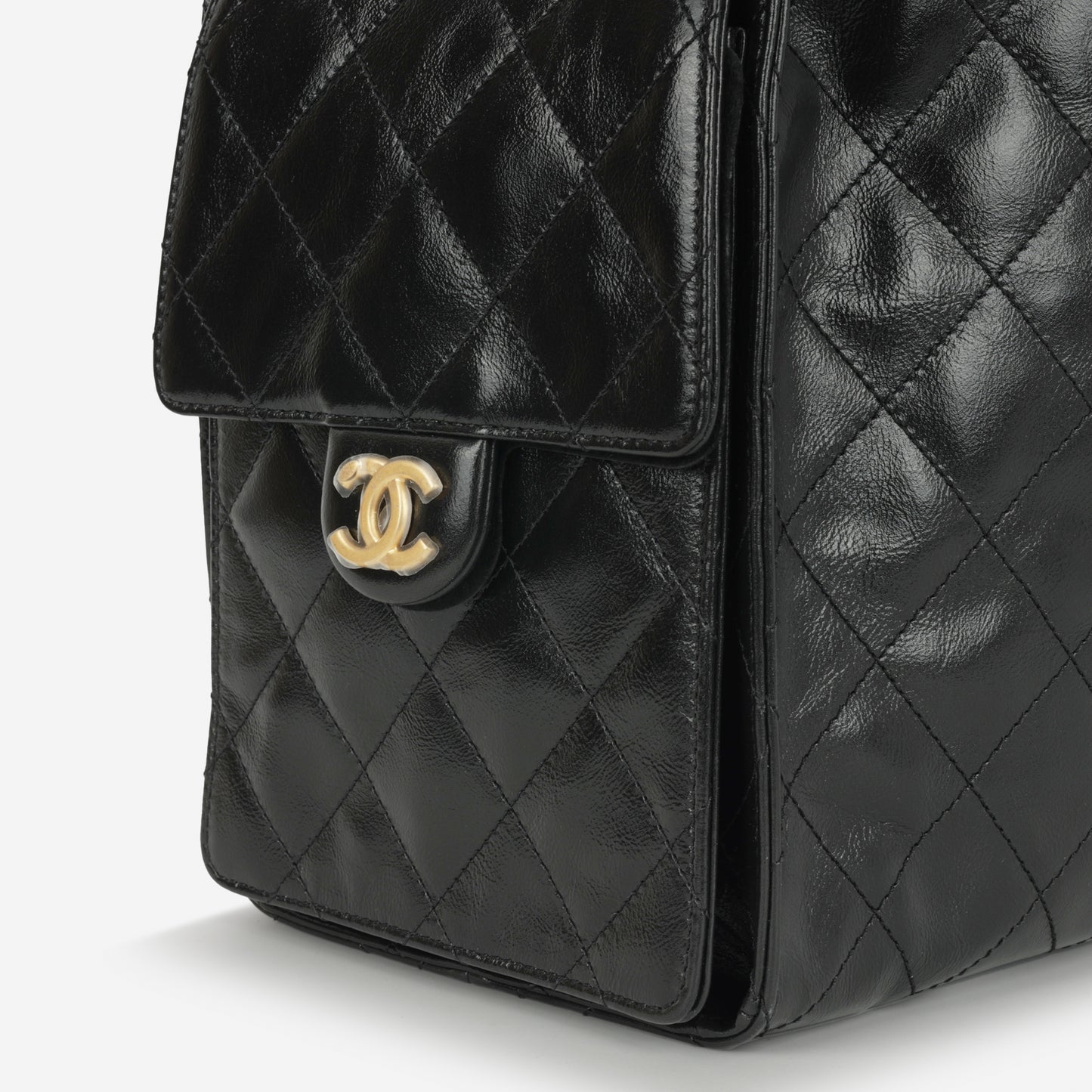 Chanel Medium 25 Hobo Bag - Black Calfskin | Mixed Hardware