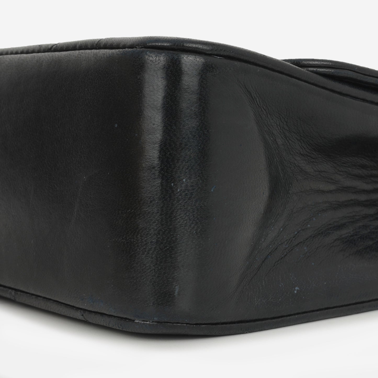 Chanel Vintage Small Diana Flap - Black Lambskin | Gold Hardware