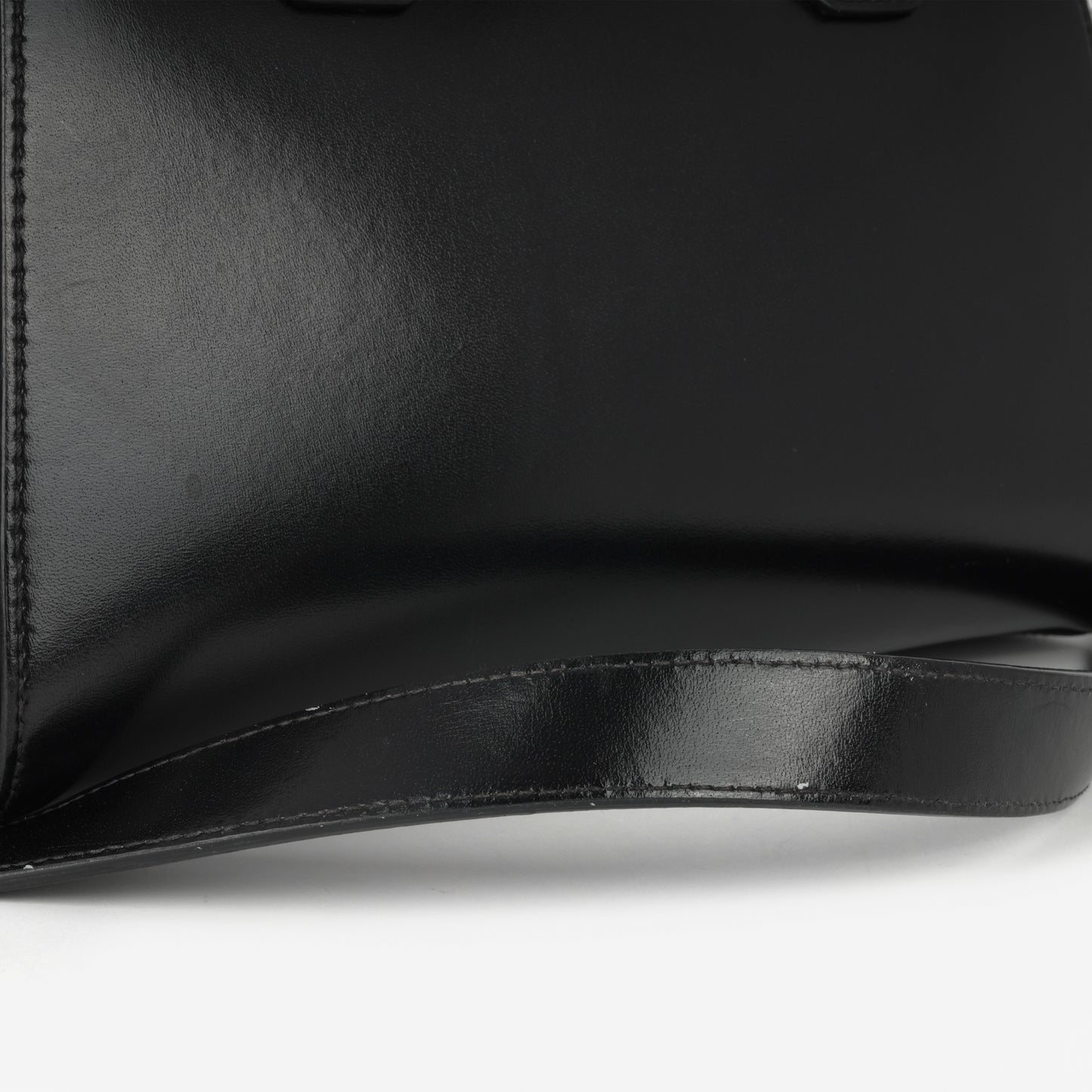 Givenchy Medium Antigona - Black Calfskin | Silver Hardware