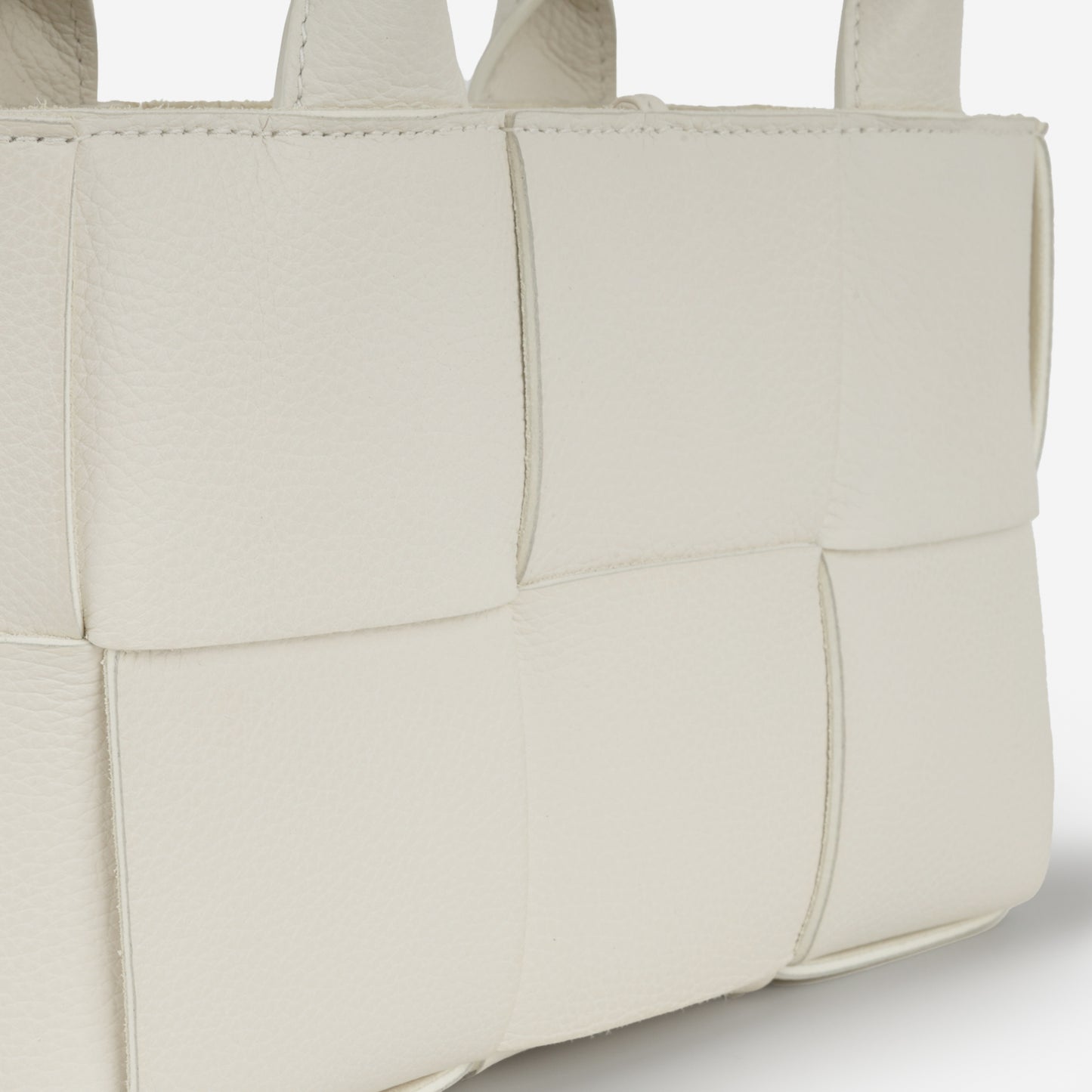 Bottega Veneta Candy Arco Tote - White Intrecciato | Gold Hardware - Bagista