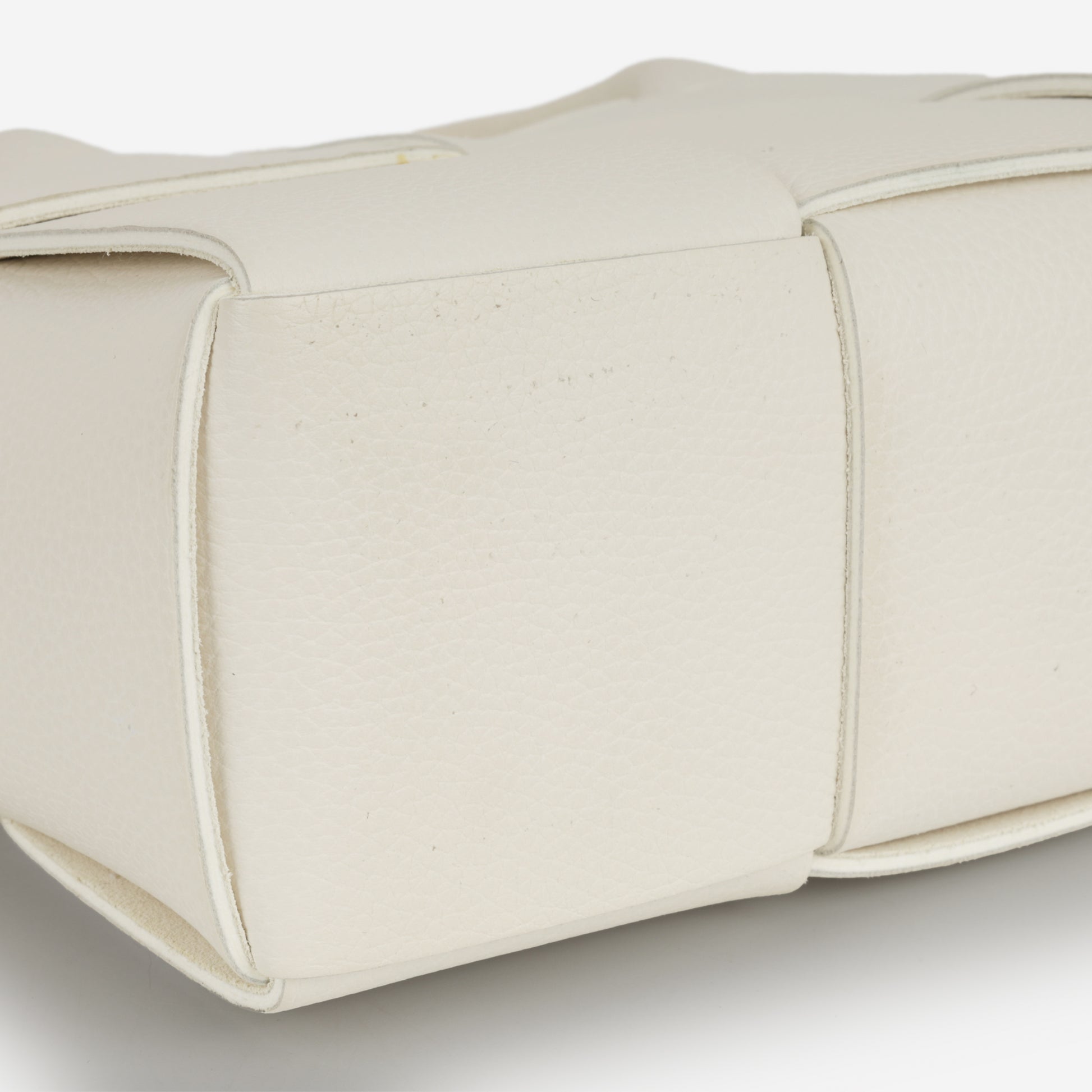 Bottega Veneta Candy Arco Tote - White Intrecciato | Gold Hardware - Bagista