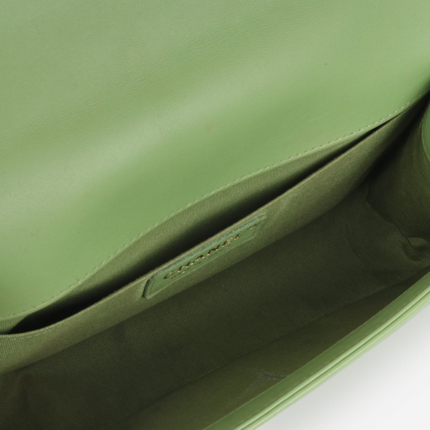 Chanel Old Medium Boy Bag - Green Quilted Lambskin | Champagne Gold Hardware