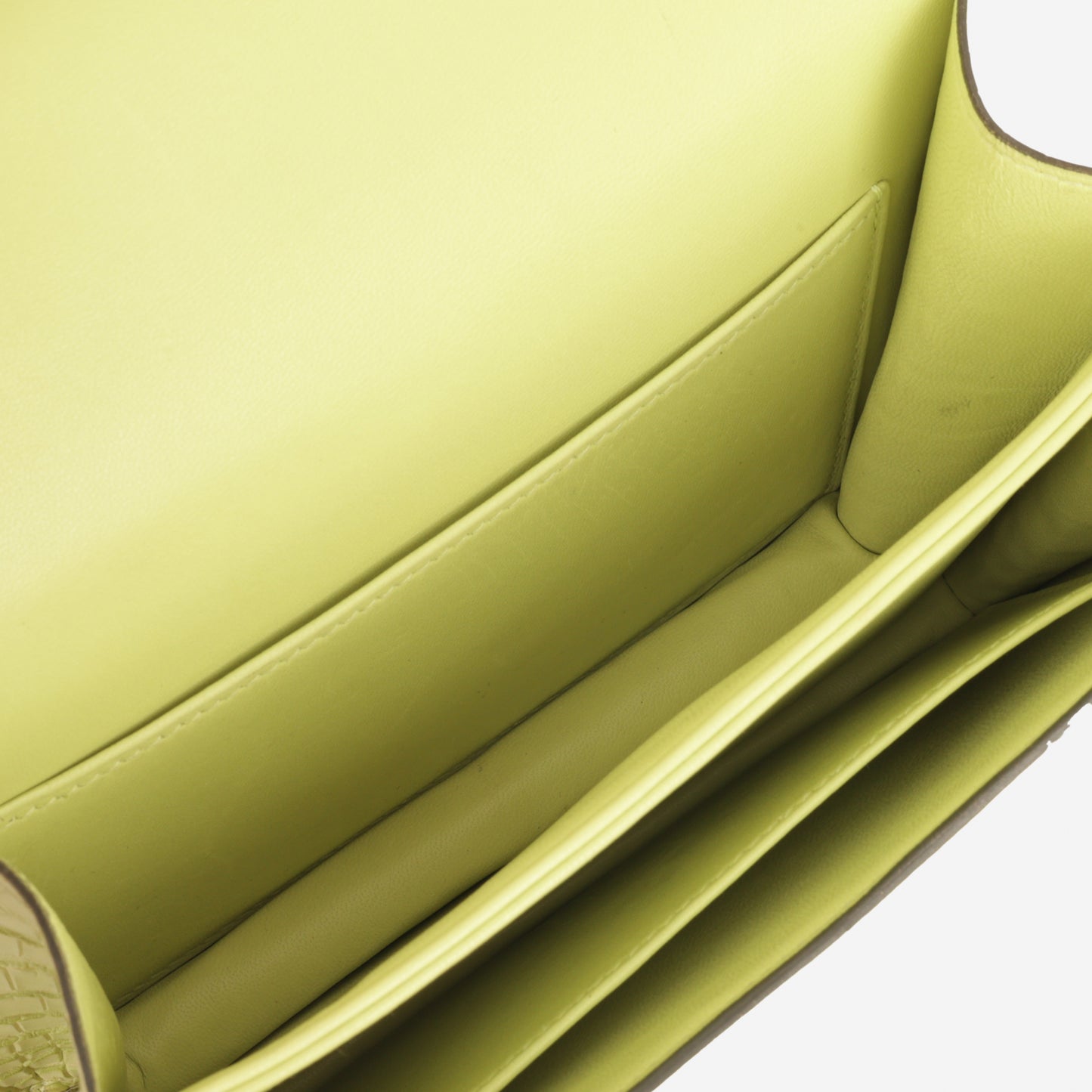 Hermès Constance 18 - Jaune Bourgeon Matte Alligator Mississippisis | Palladium Hardware