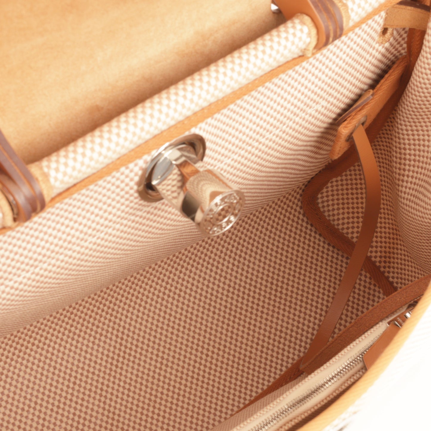 Hermès Herbag 31 - Ecru Viking Criss Toile Canvas / Naturel Sable Hunter | Palladium Hardware