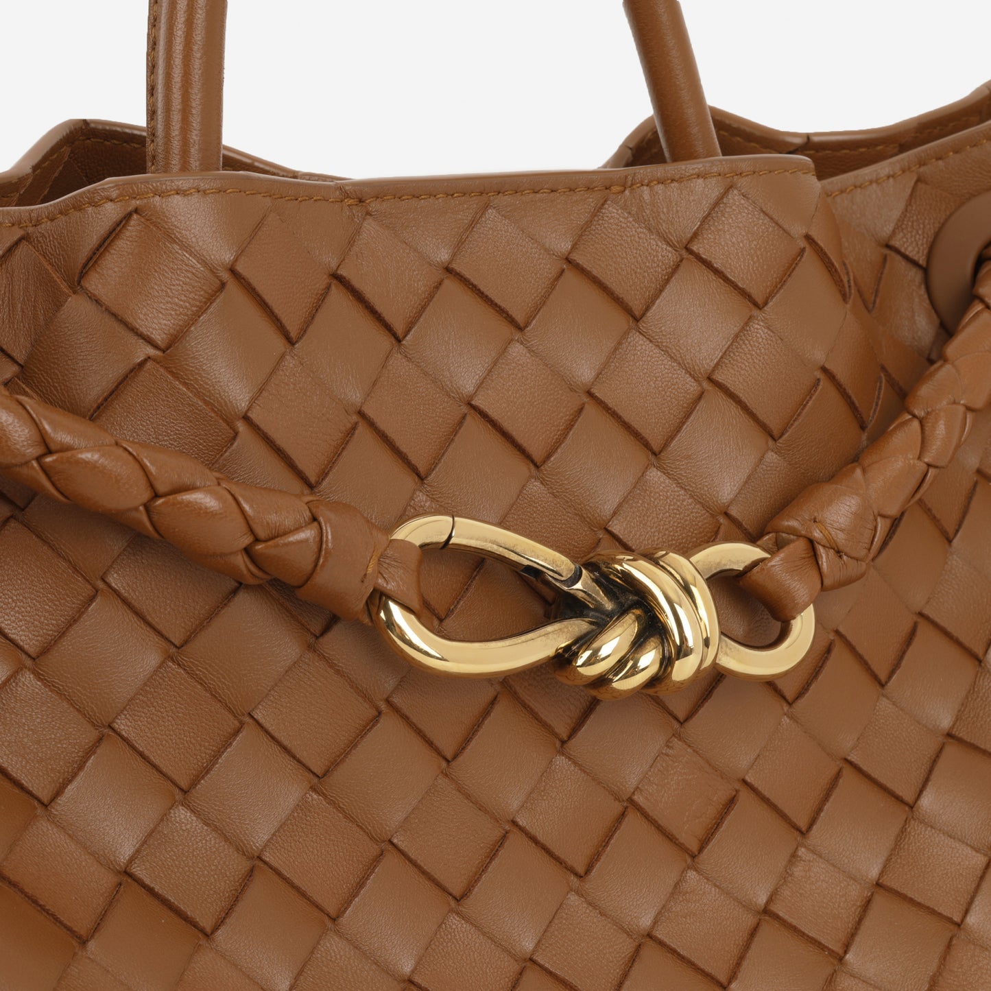 Bottega Veneta Medium Andiamo - Amber Intrecciato | Gold Hardware