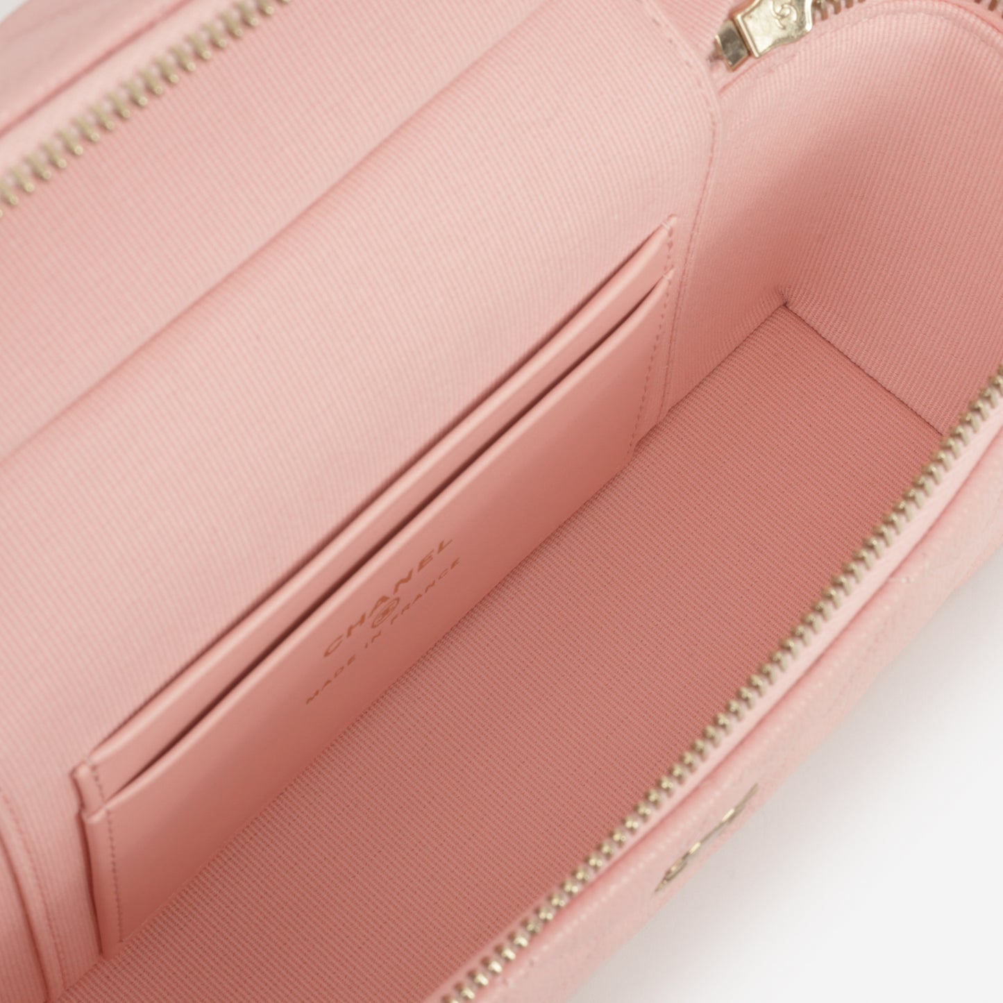 Chanel Vanity with Chain - Pink Caviar | Champagne Gold Hardware