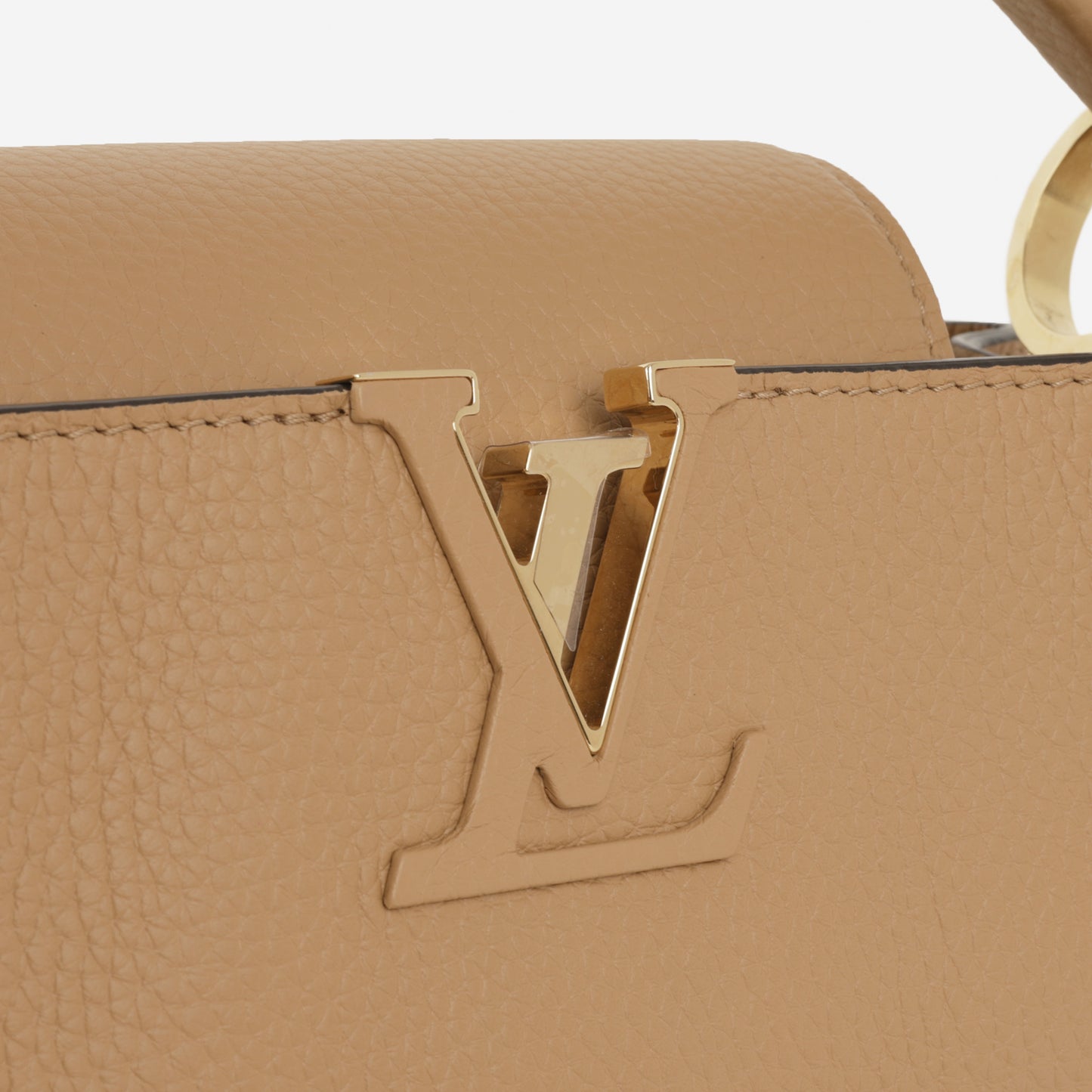 Louis Vuitton Capucines MM - Beige Taurillon | Gold Hardware
