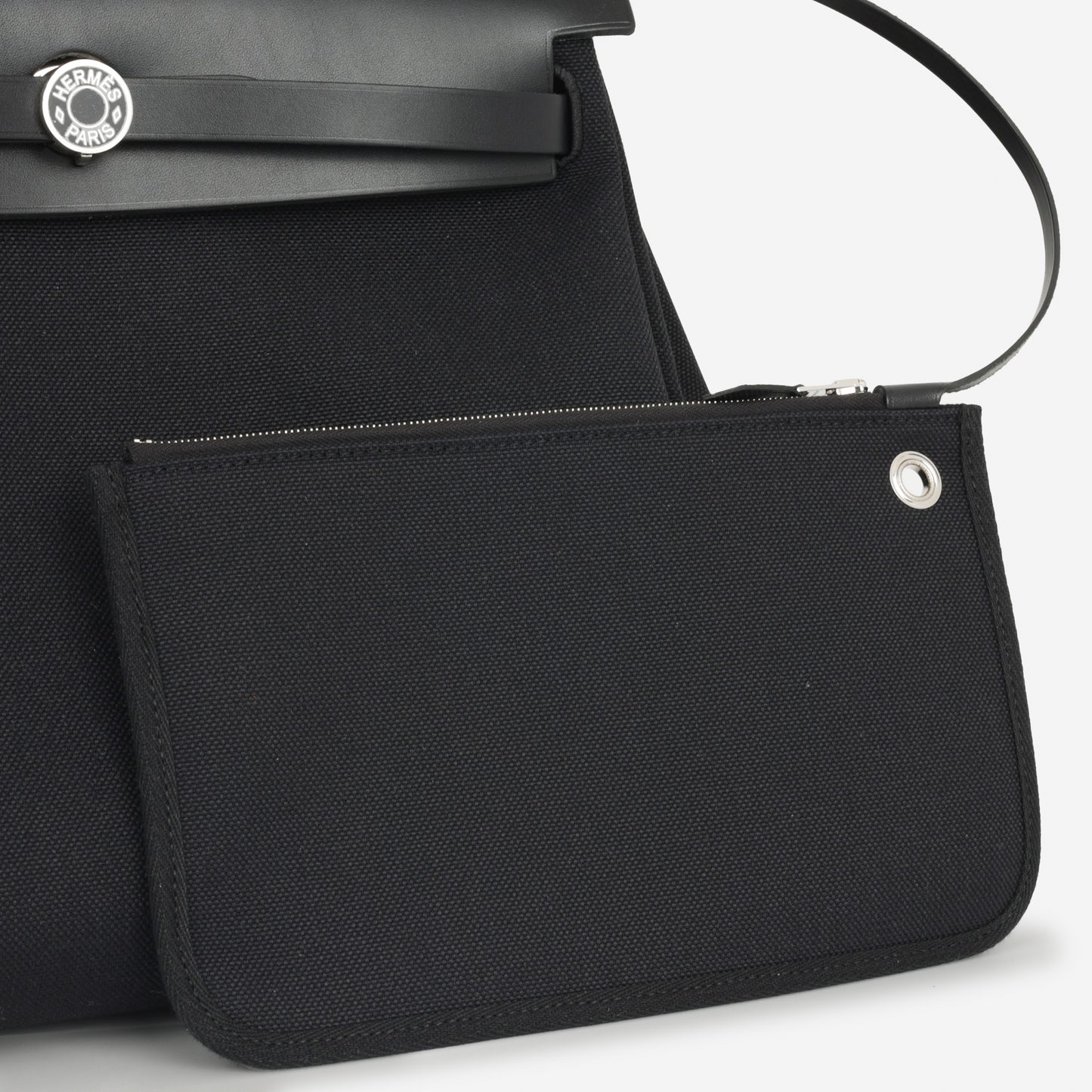 Hermès Herbag 31 - Black Canvas / Hunter | Palladium Hardware