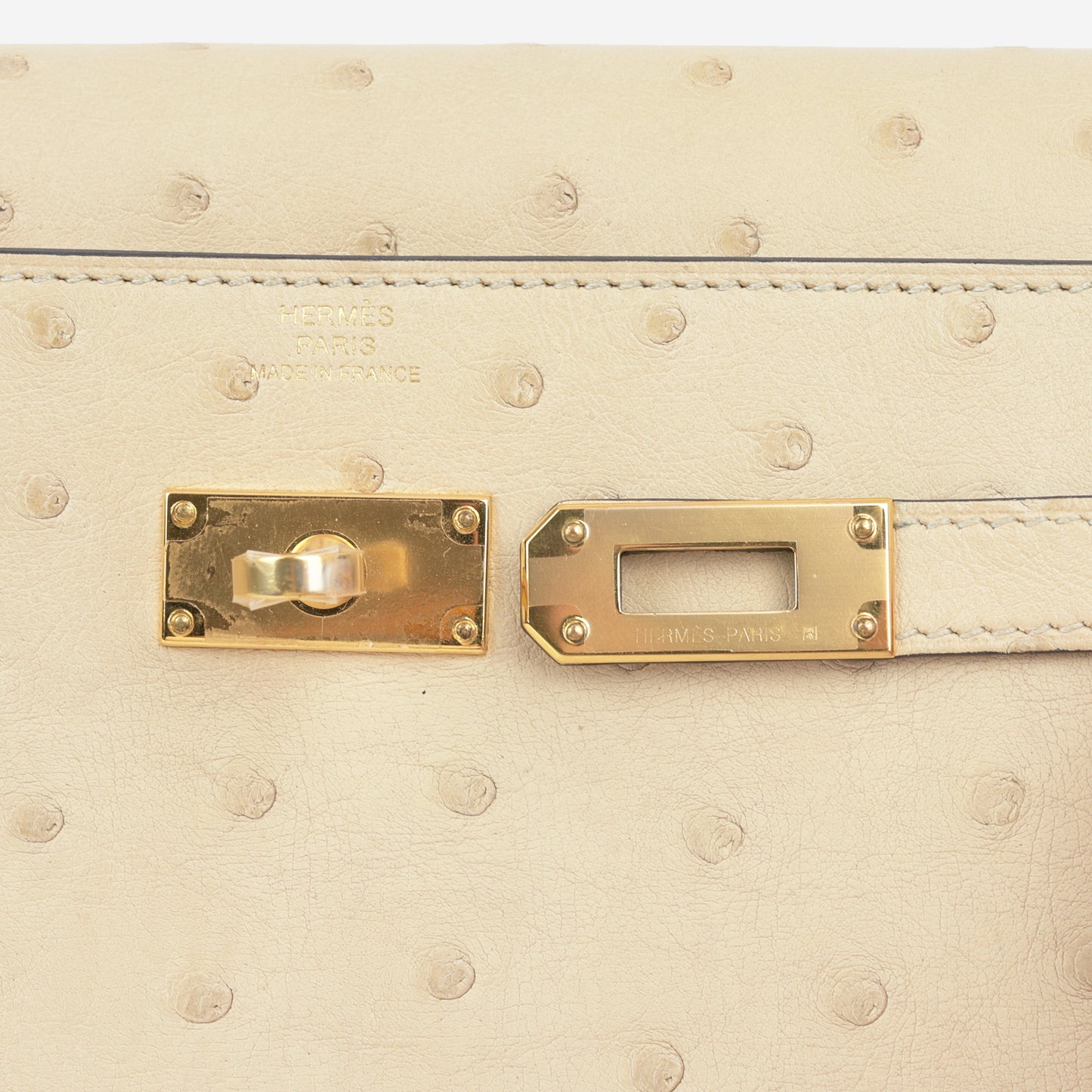 Hermès Kelly To Go - Parchemin Ostrich | Gold Hardware