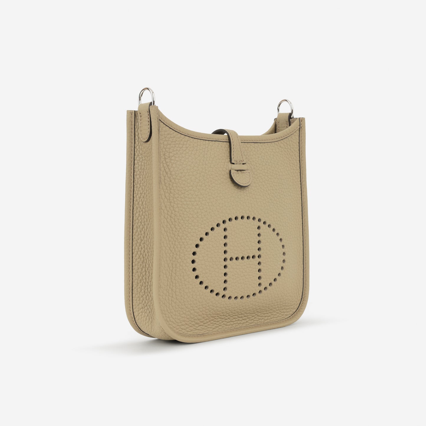 Hermès Mini Evelyne 16 - Beige Marfa Clemence / Gris Pale & Beige Marfa Strap | Palladium Hardware