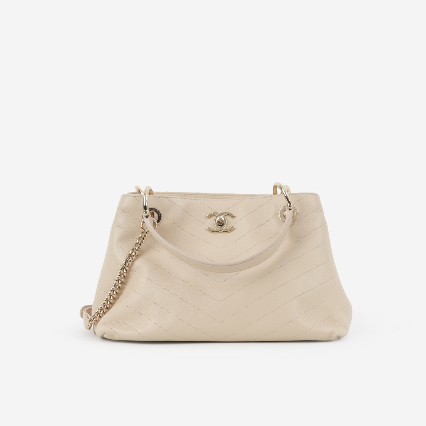 Chanel Small Chic Shopping Tote - Beige Chevron Calfskin | Champagne Gold Hardware - Bagista