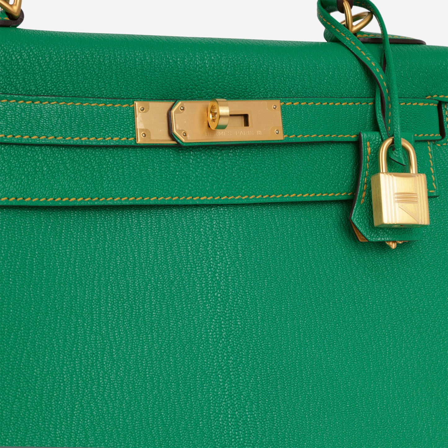 Hermès HSS Kelly 28 - Menthe Chevre / Jaune De Naples Interior | Brushed Gold Hardware