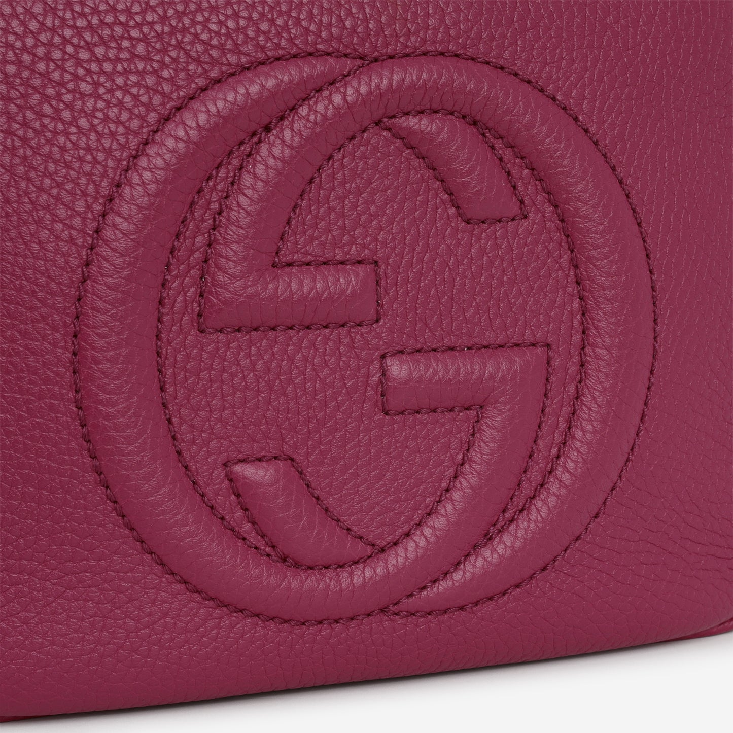 Gucci Soho Disco Crossbody - Magenta Taurillon | Gold Hardware - Bagista