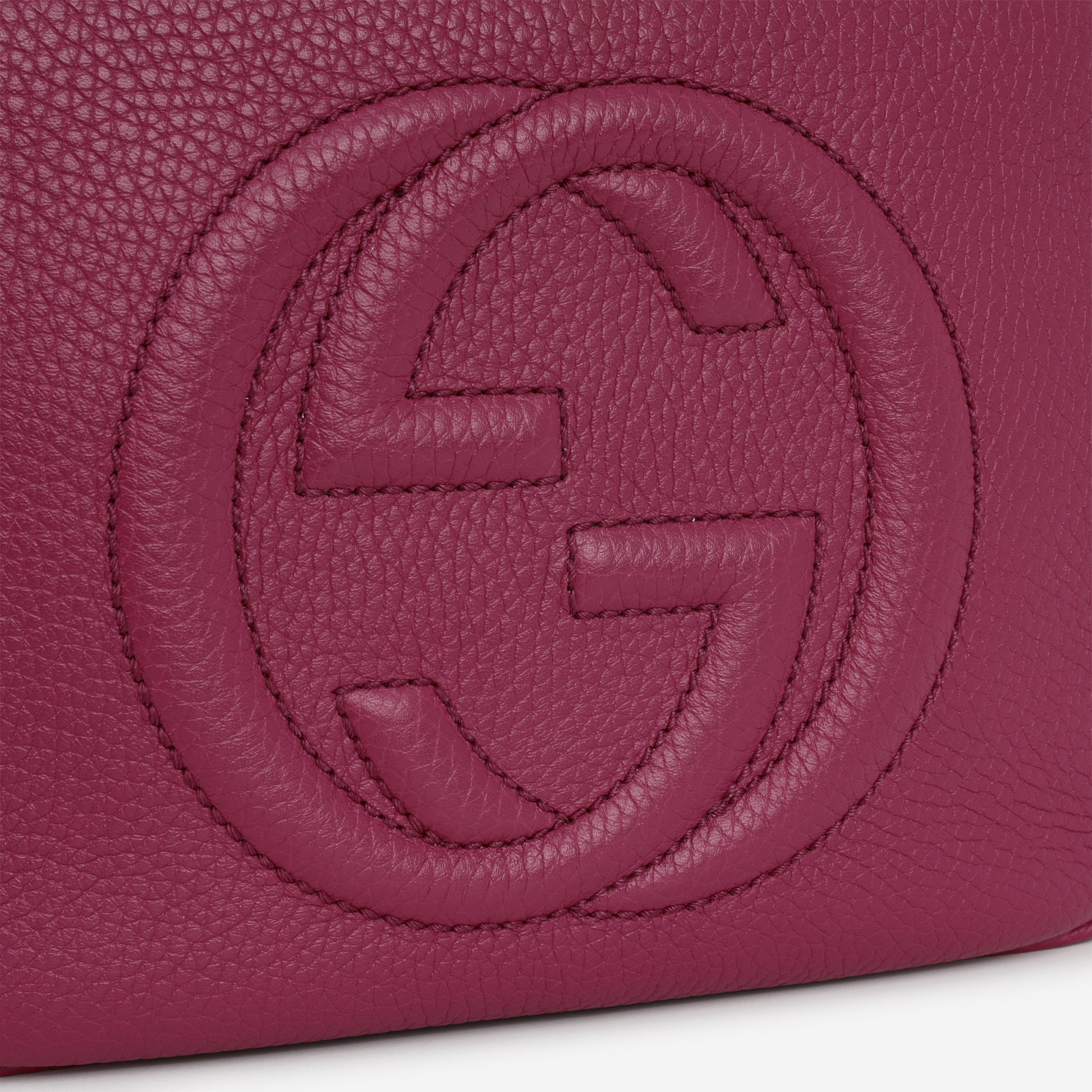 Gucci Soho Disco Crossbody - Magenta Taurillon | Gold Hardware - Bagista