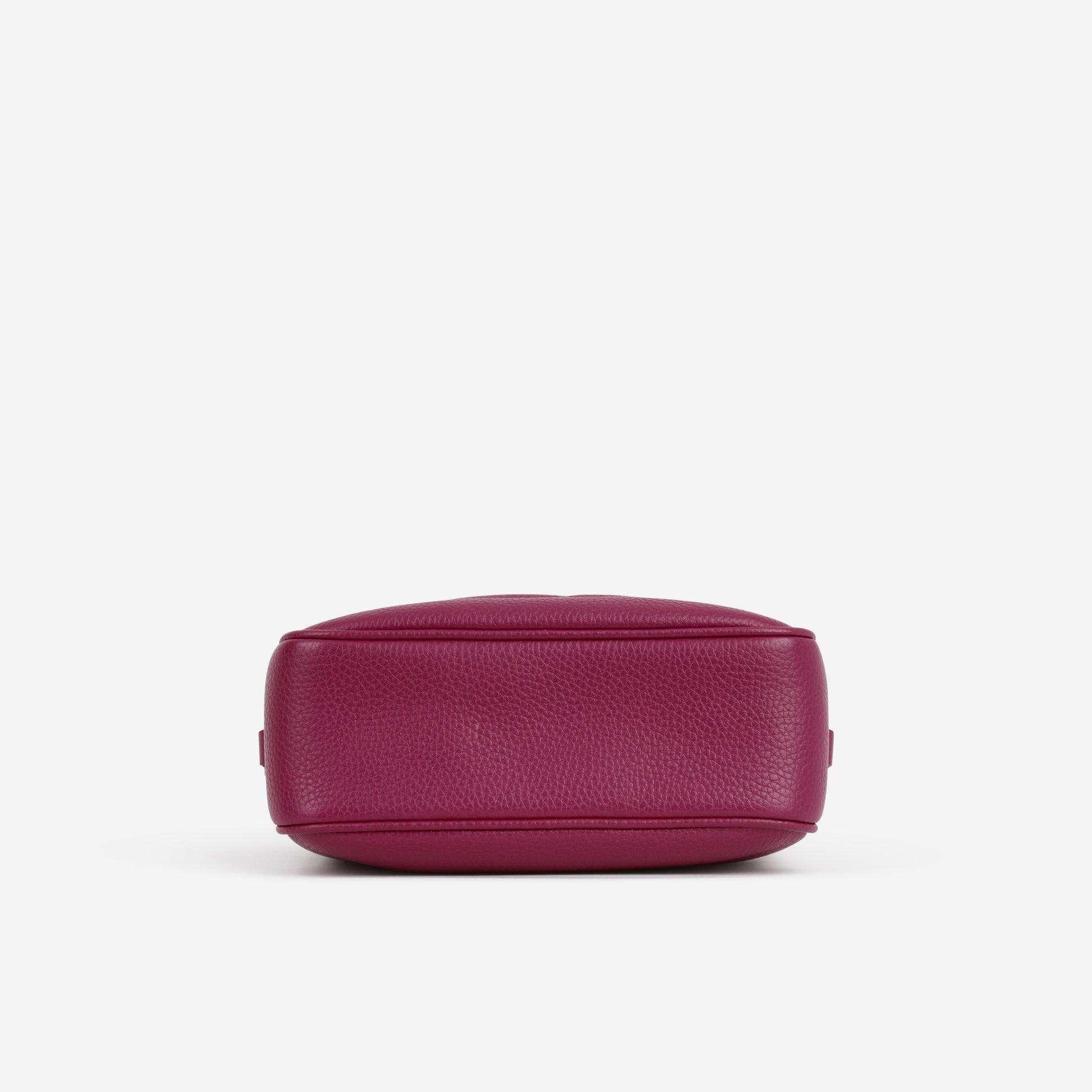 Gucci Soho Disco Crossbody - Magenta Taurillon | Gold Hardware - Bagista