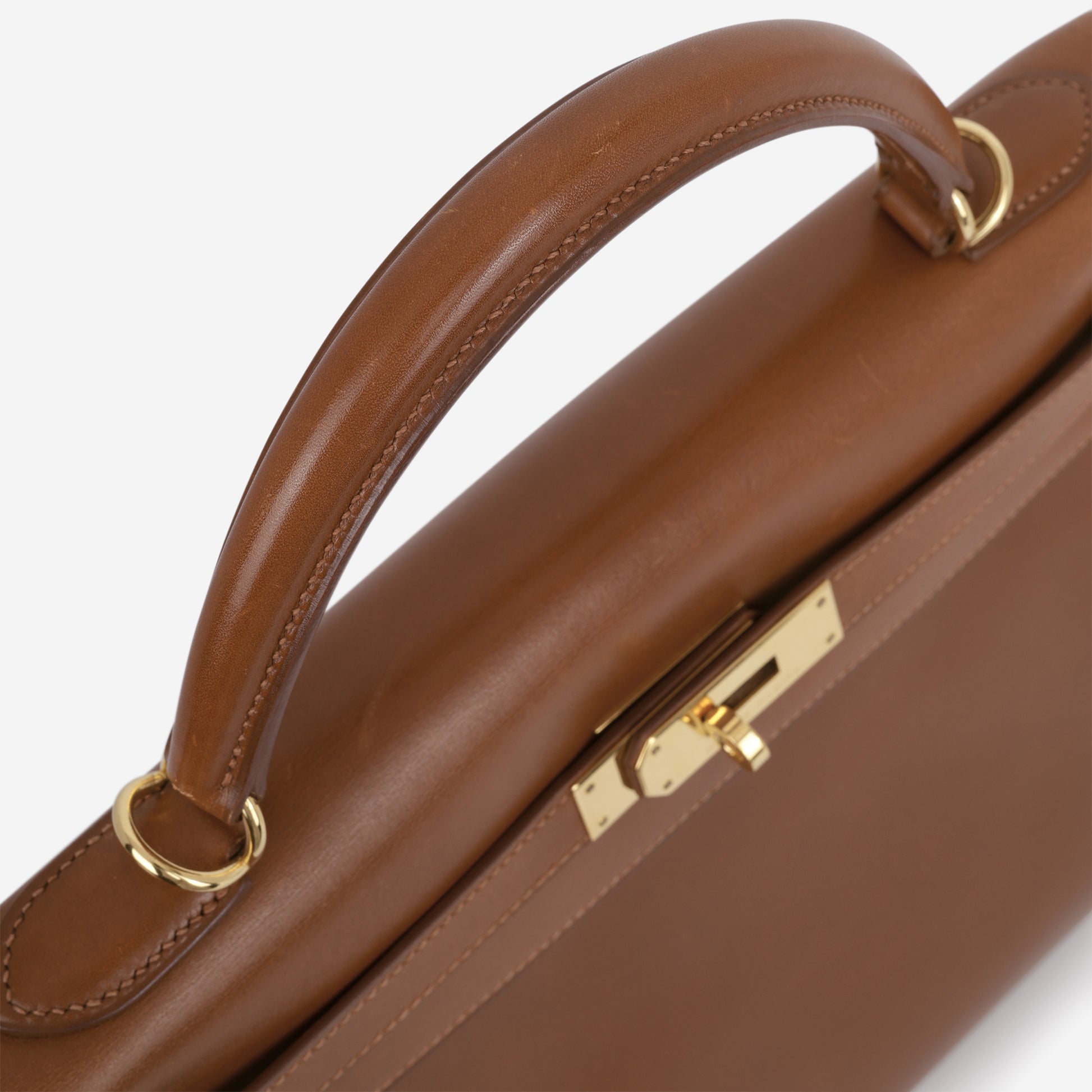Hermès Vintage Kelly 32 Retourne - Noisette Box Calf | Gold Hardware - Bagista