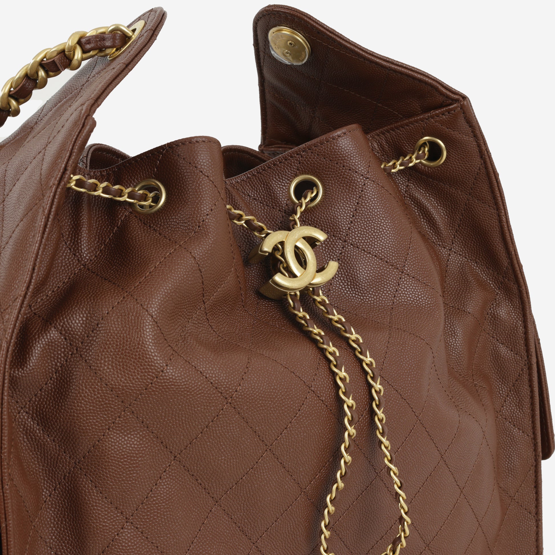 Chanel Medium 25 Hobo Bag - Brown Caviar | Aged Gold Hardware - Bagista