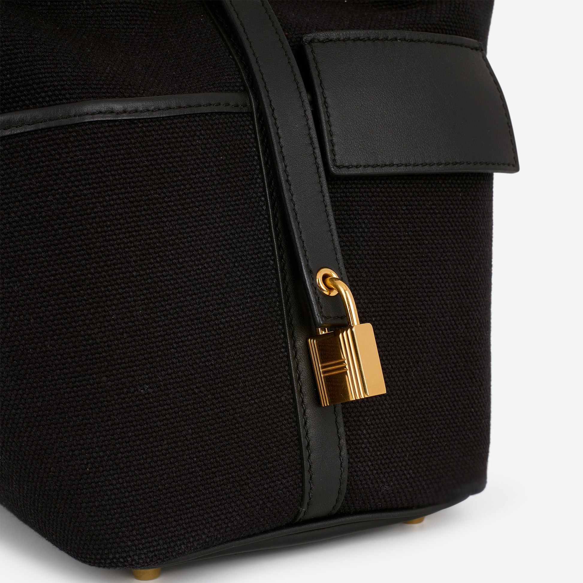 Hermès Picotin 18 Cargo - Noir Canvas / Swift | Gold Hardware - Bagista