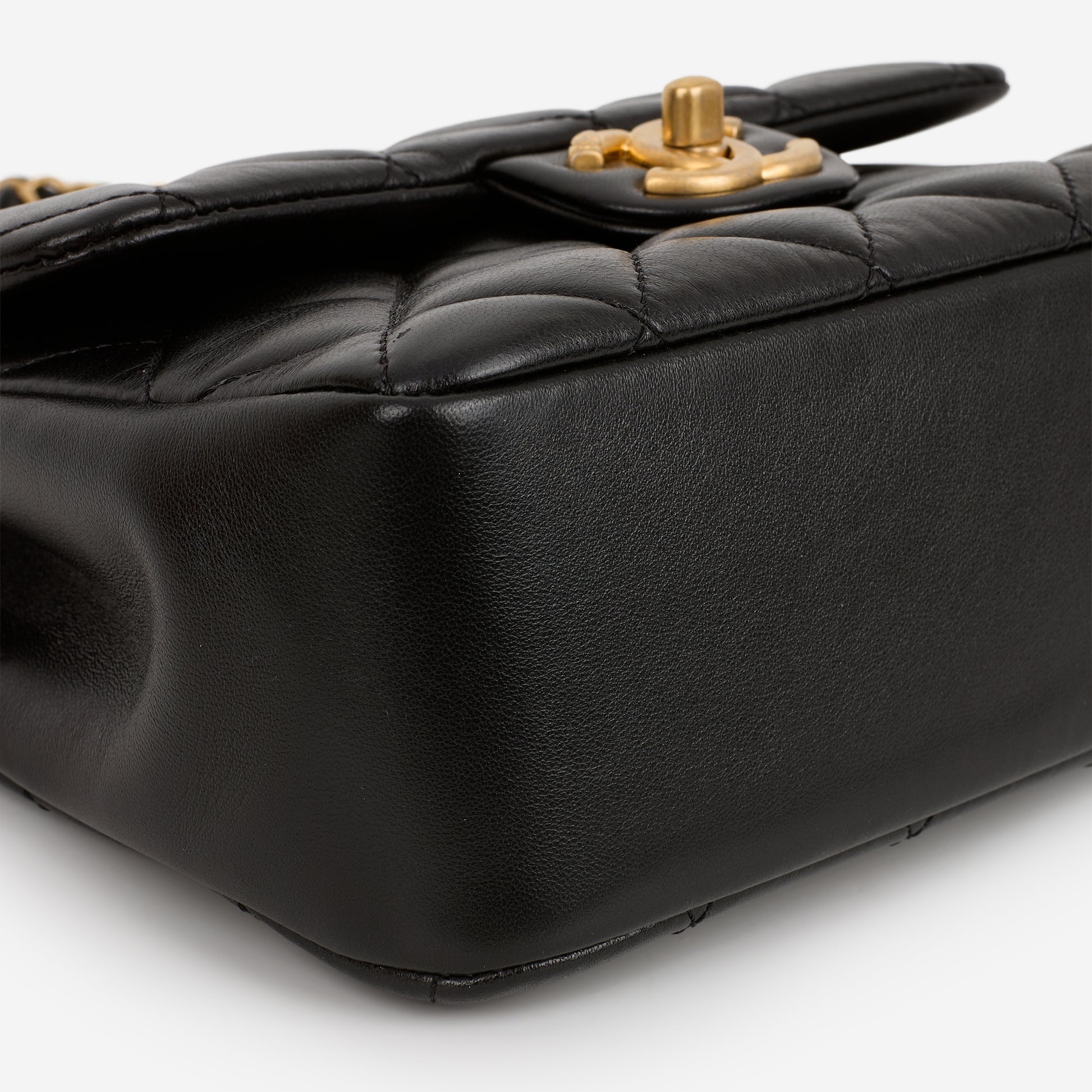 Chanel 24P Pearl Twist Square Flap - Black Lambskin | Gold Hardware - Bagista