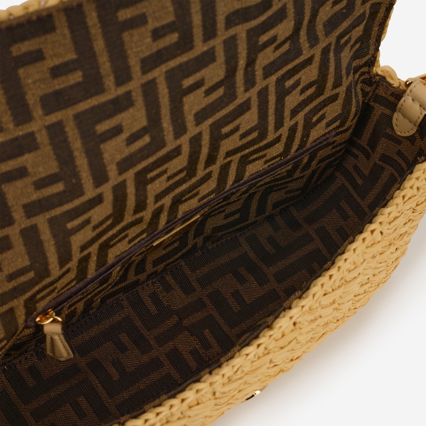 Fendi - Medium Baguette - Natural Straw Crochet | Calfskin CGHW