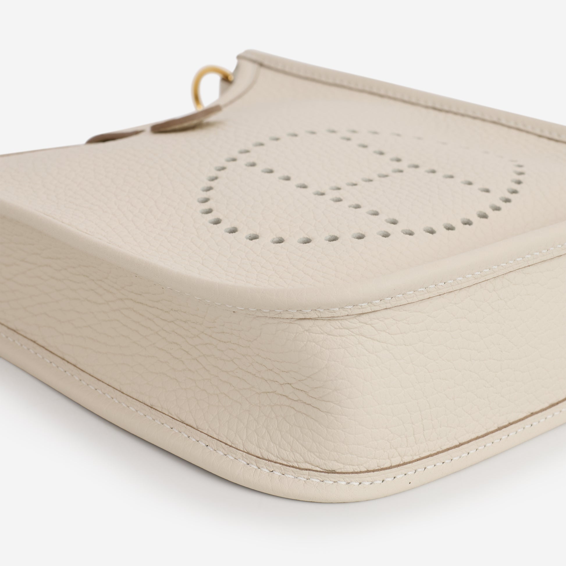 Hermès Mini Evelyne 16 - Craie Clemence | Gold Hardware - Bagista