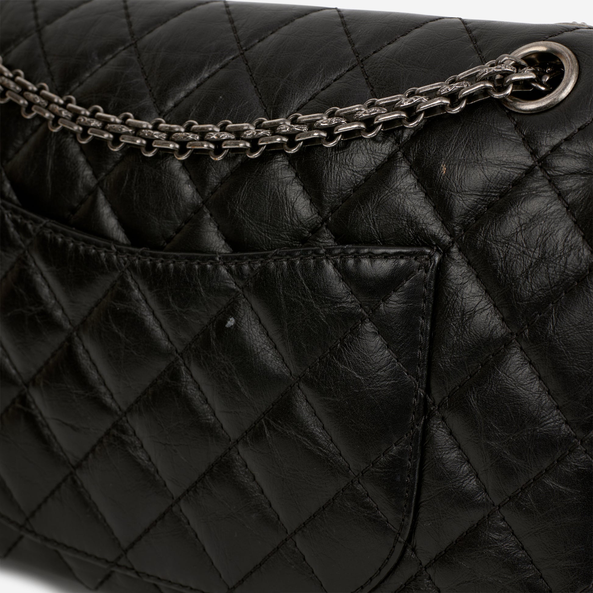 Chanel 2.55 Reissue 224 - Black Crumpled Calfskin | Silver Hardware - Bagista