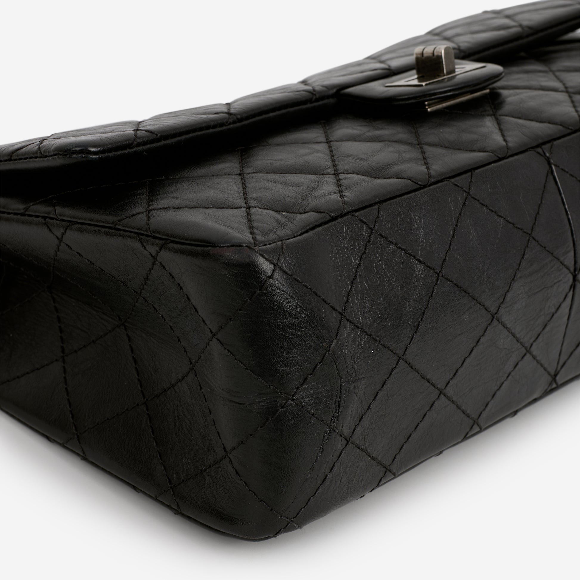 Chanel 2.55 Reissue 224 - Black Crumpled Calfskin | Silver Hardware - Bagista