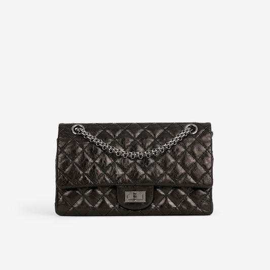 Chanel 2.55 Reissue 225 - Black Glazed Crumpled Calfskin | Gunmetal Hardware