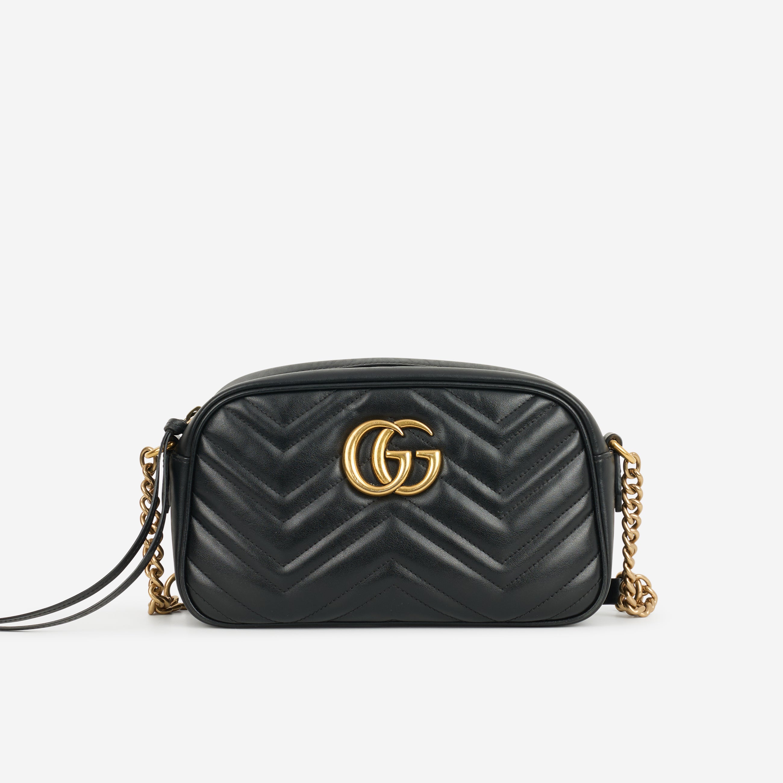 【メル27165】GUCCI  コラボレーション バッグ Gucci GG Marmont Camera Bag - Black Chevron Calfskin | Gold