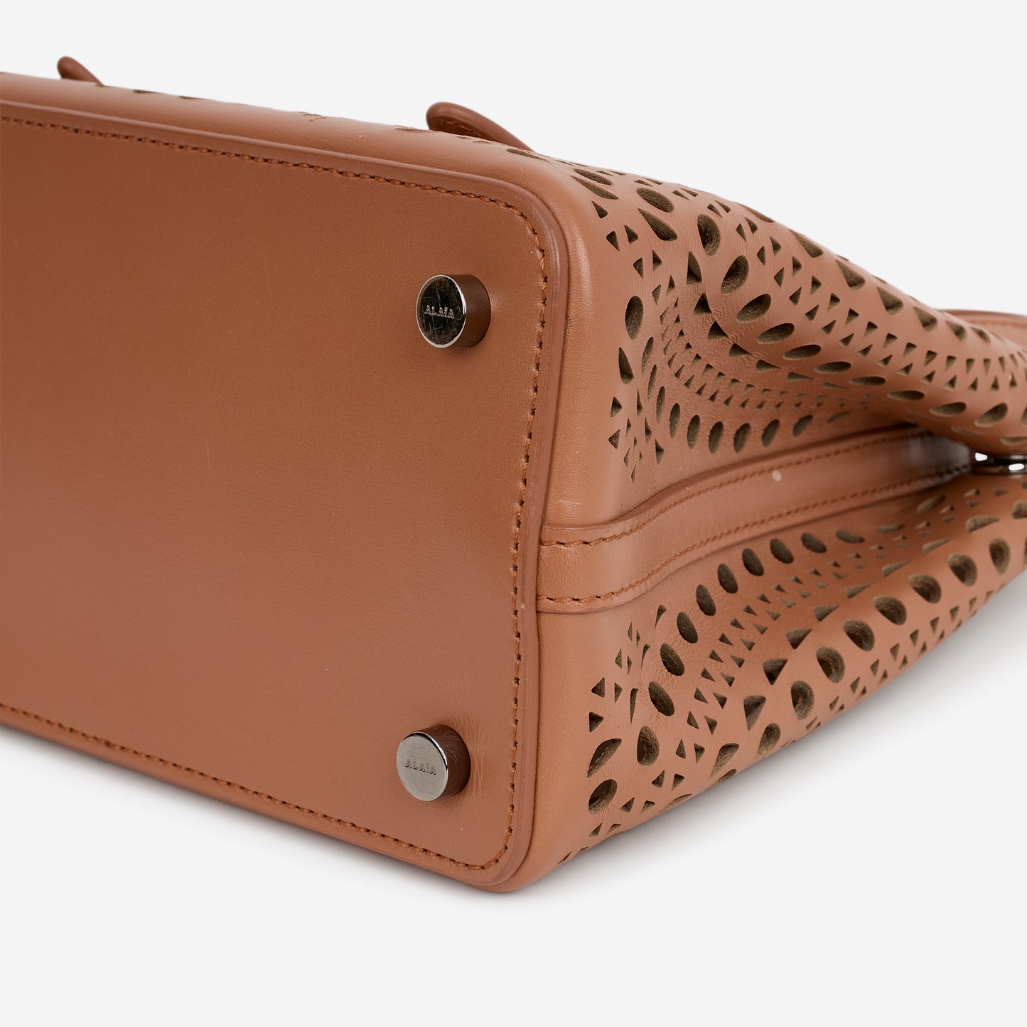 AlaÏa Mina 20 - Brown Vienne Motif Calfskin | Silver Hardware