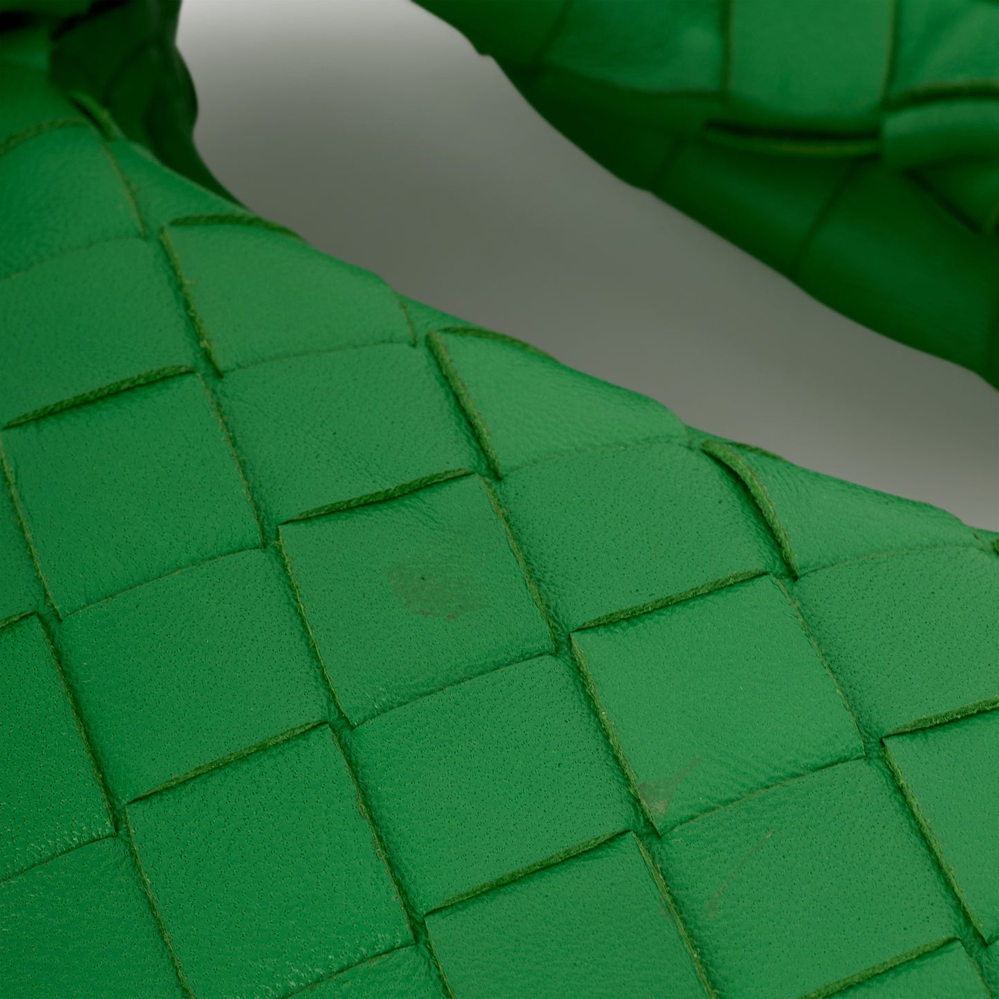 Bottega Veneta Mini Jodie - Parakeet Intrecciato | Gold Hardware