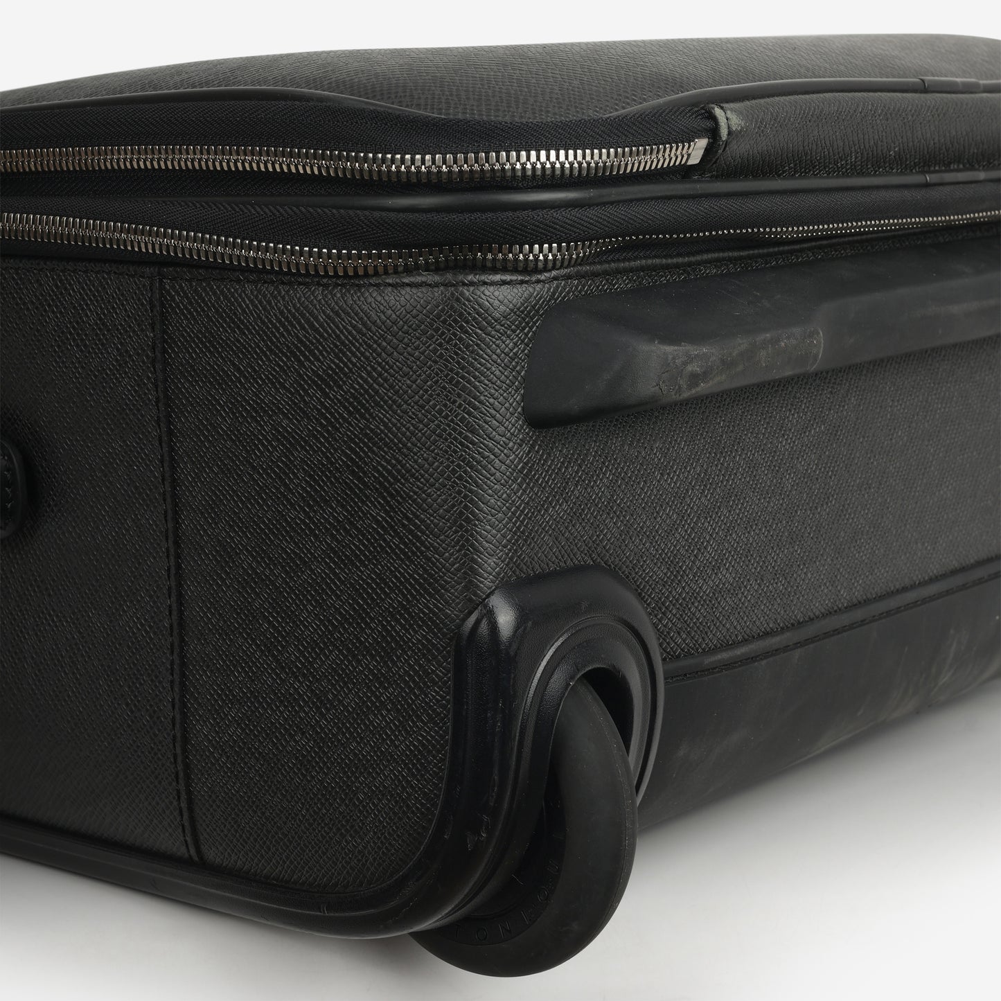 Louis Vuitton Pégase 55 Suitcase - Black Taiga Leather | Silver Hardware