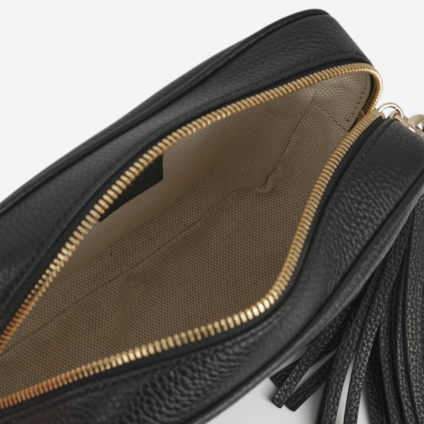Gucci Soho Disco Crossbody - Black Taurillon | Gold Hardware