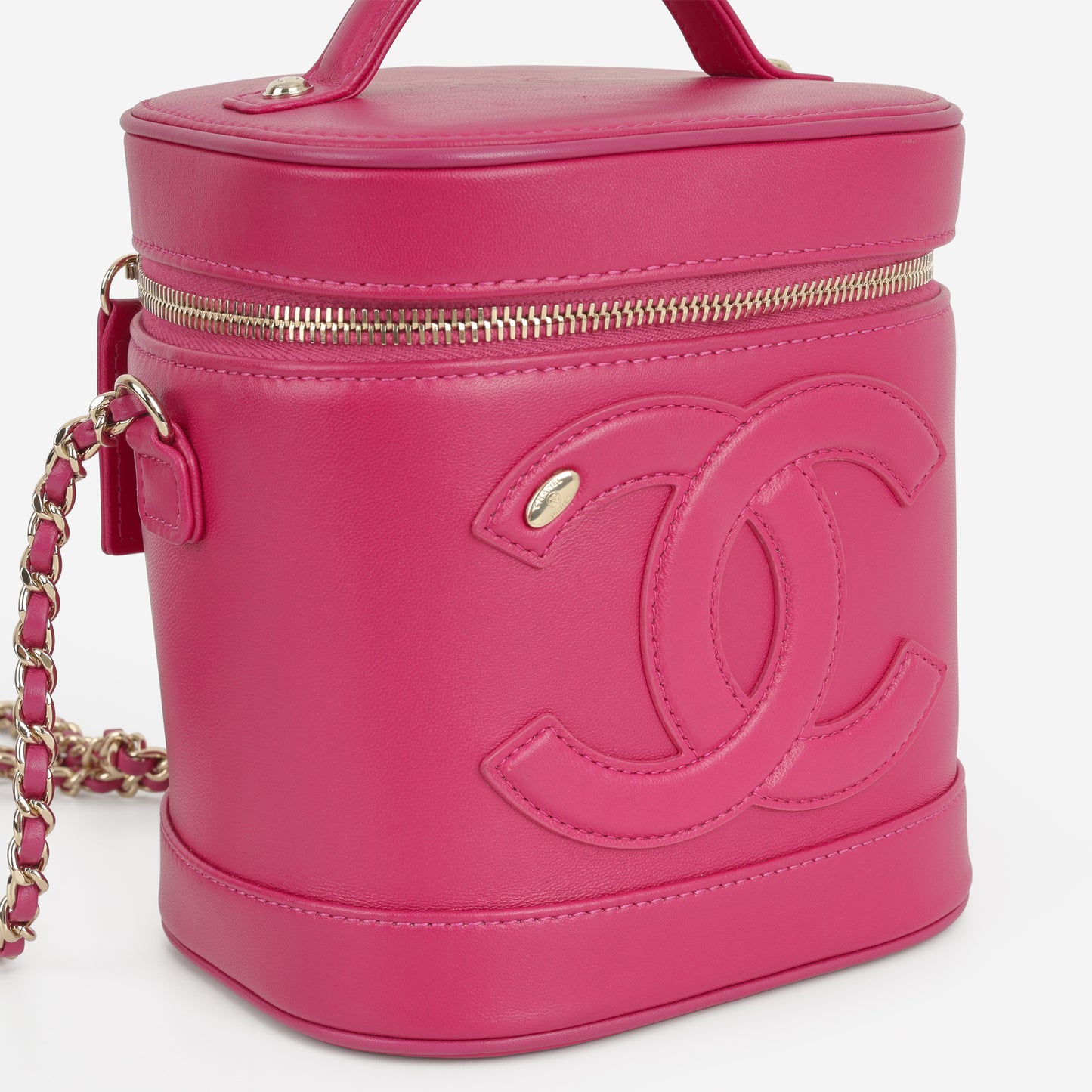 Chanel CC Timeless Vanity Case - Fuchsia Lambskin  | Champagne Gold Hardware